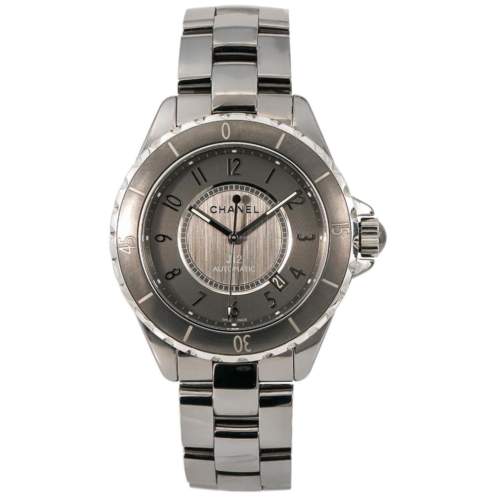 Chanel J12 H2979 Unisex Automatic Ceramic and Titanium Watch Gray Dial with B&P For Sale