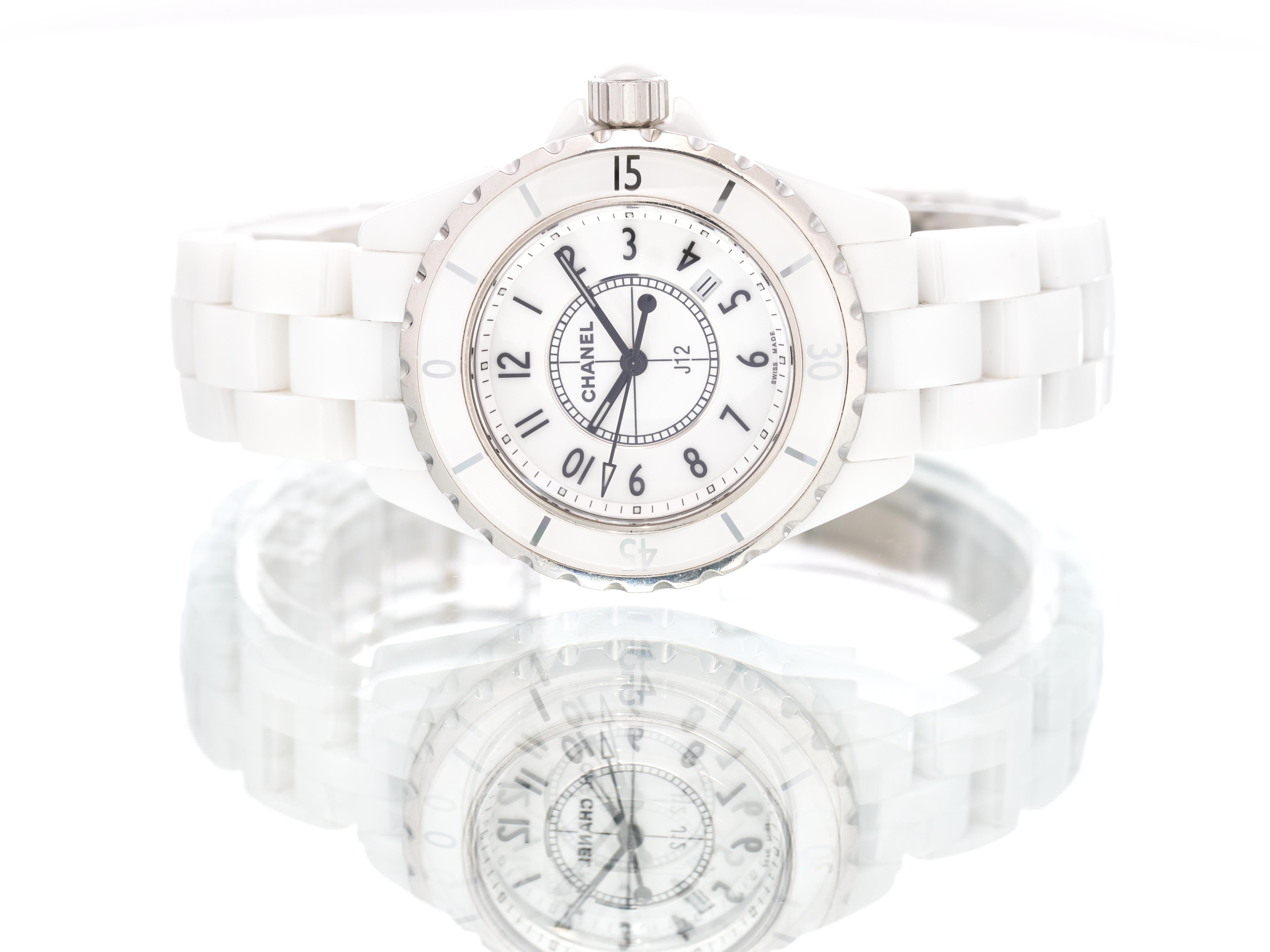 Chanel J12 White Ceramic 33mm Quartz Ladies Watch Boxed H0968 4