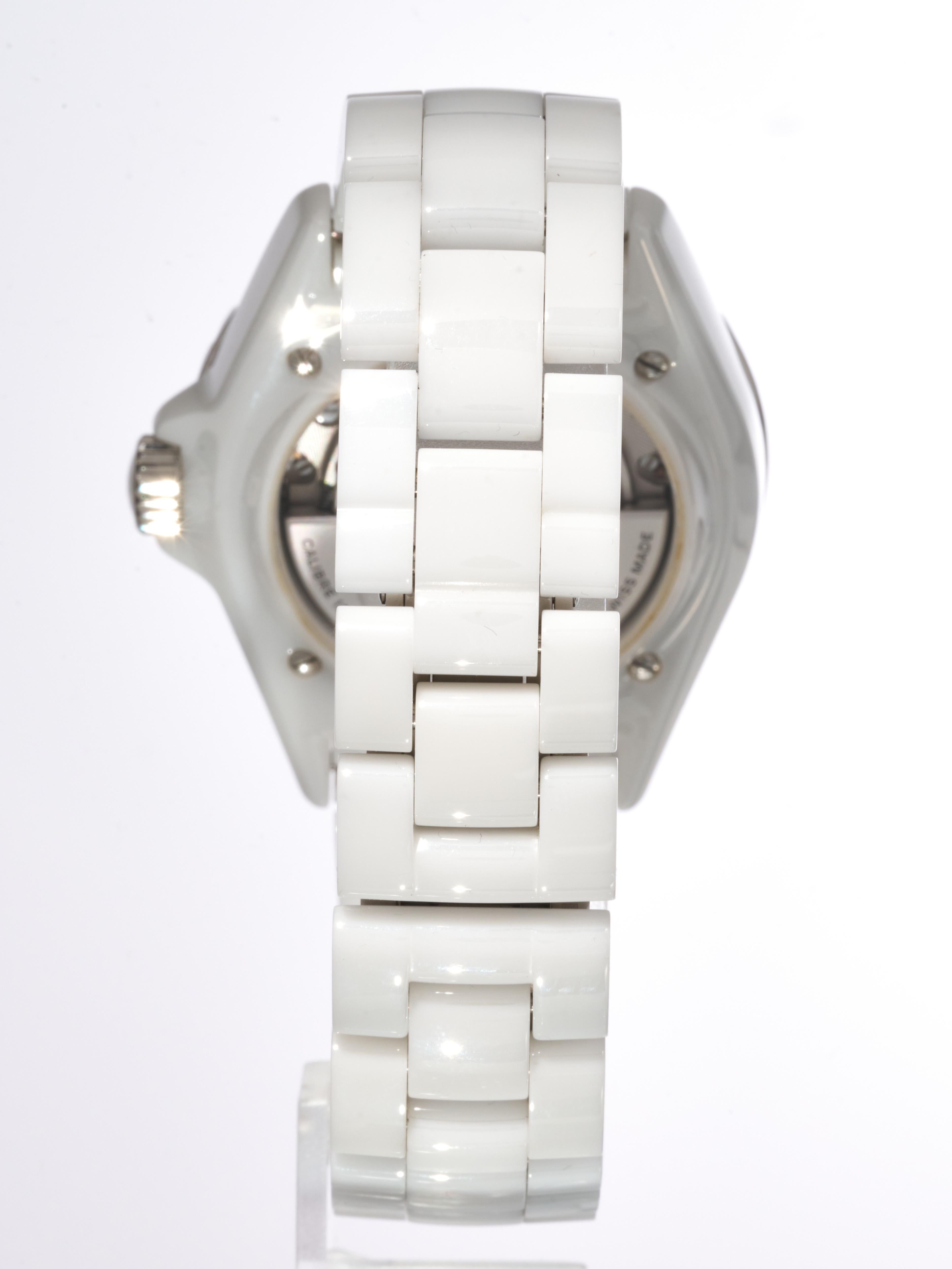 Women's or Men's Chanel J12 White Ceramic 38mm H5700 Calibre 12.1 Automatic RRP £6900 For Sale