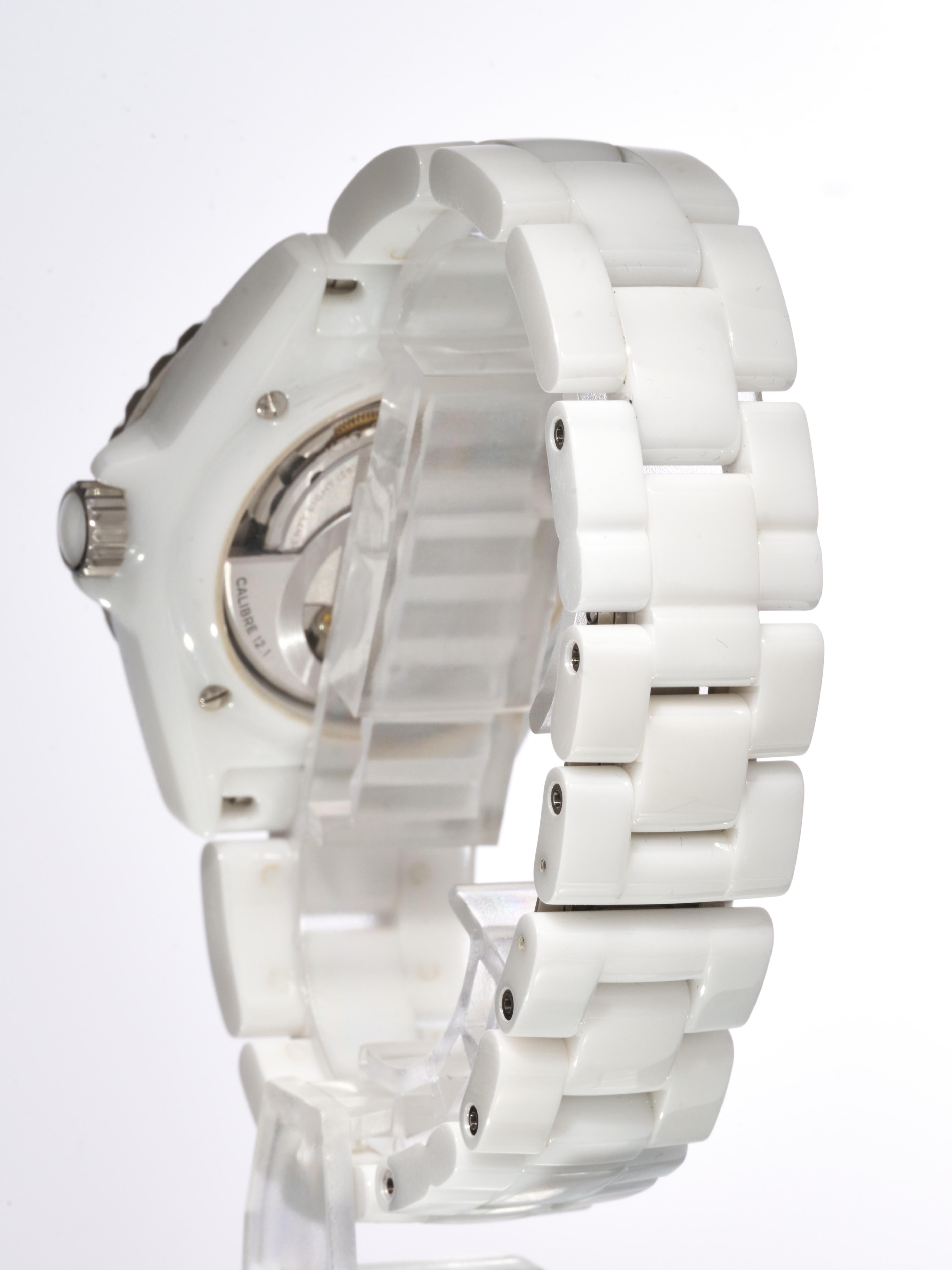 Chanel J12 White Ceramic 38mm H5700 Calibre 12.1 Automatic RRP £6900 For Sale 1