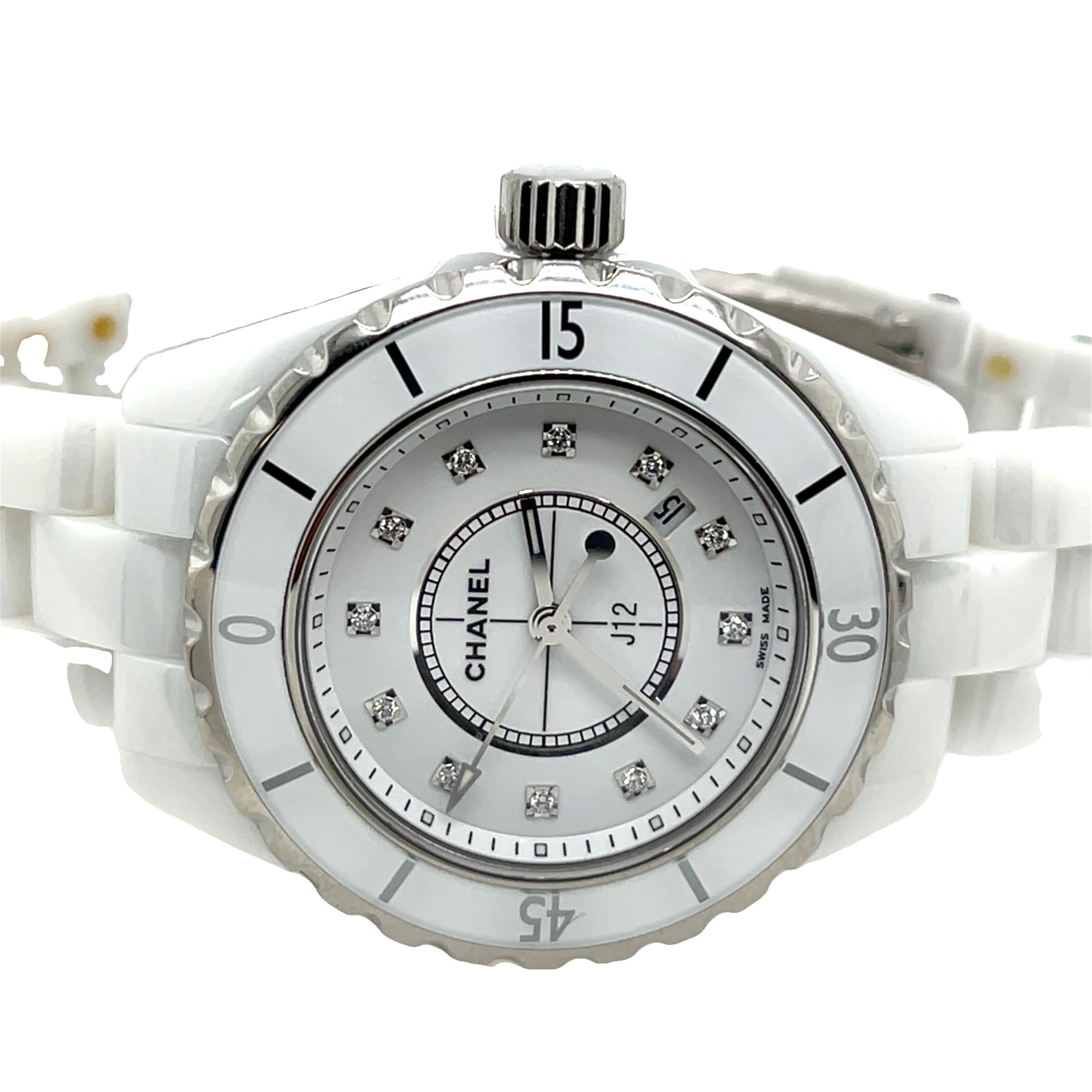 Chanel J12 Montre blanche en céramique, 38 mm en vente 4