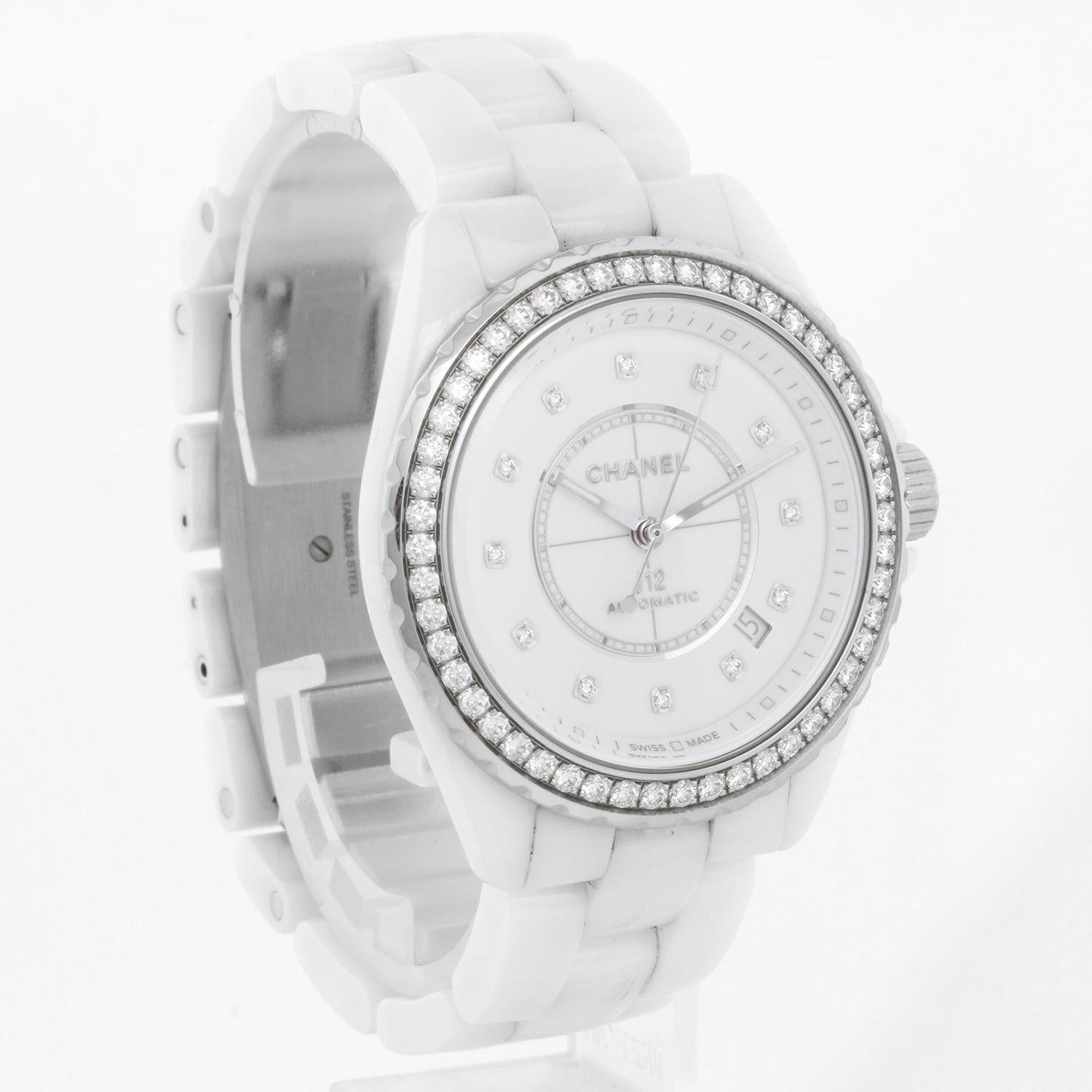 Chanel J12 Weiß Keramik Diamant Lünette Damenuhr H7189 im Zustand „Hervorragend“ in Dallas, TX