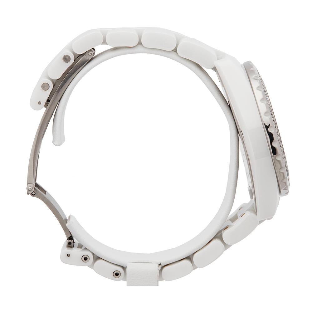 Chanel J12 White Ceramic H0950 In Excellent Condition In Bishop's Stortford, Hertfordshire