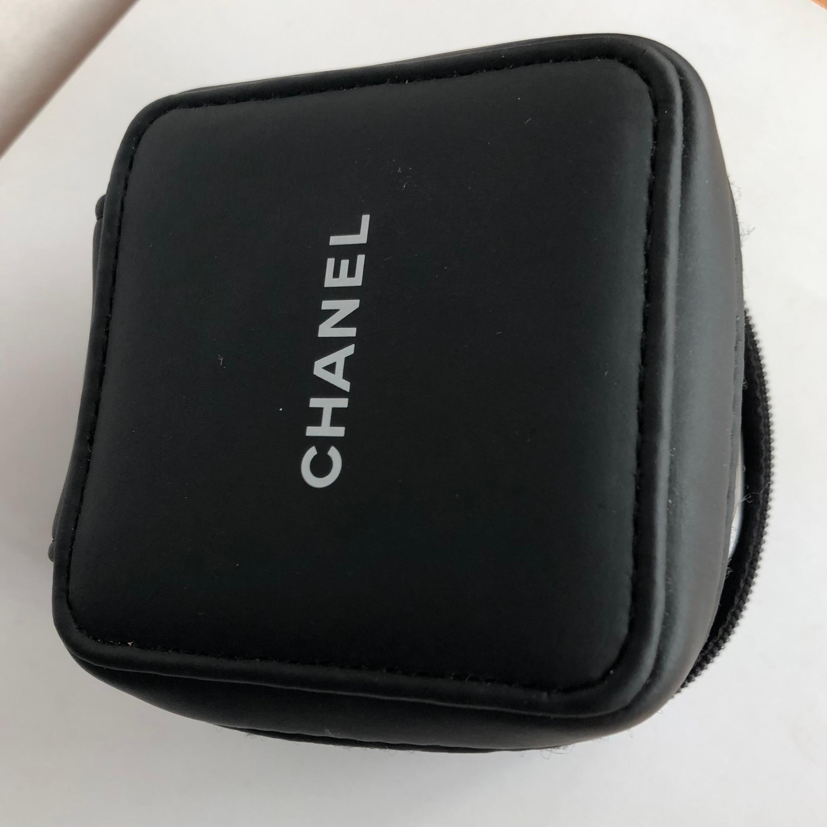 Chanel J12 White Marine Automatic, White Ceramic Case and Rubber Bracelet Watch 2