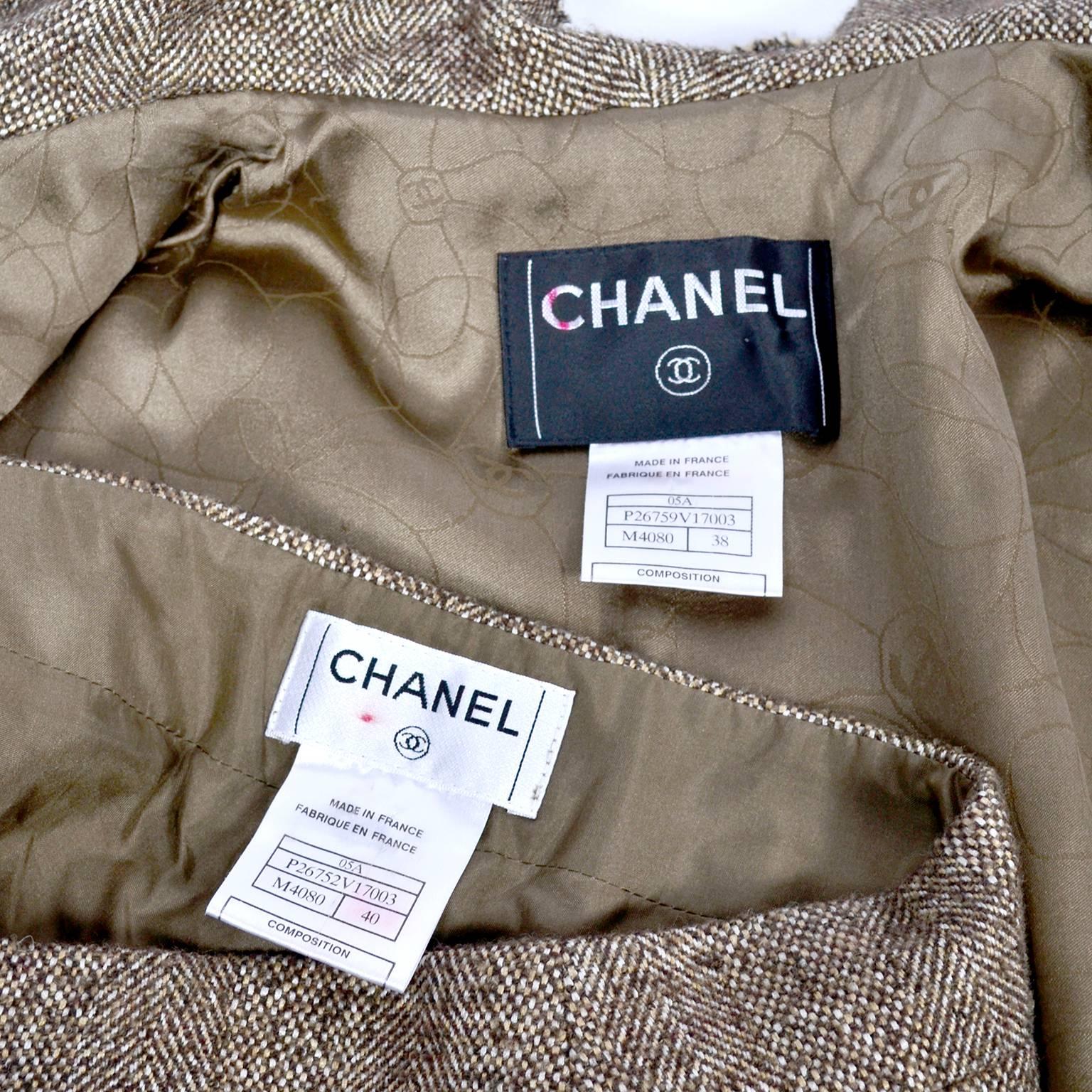 Chanel Jacket & Pants Suit From Autumn 2005 in Silk Alpaca Wool Blend w Ruffles 7