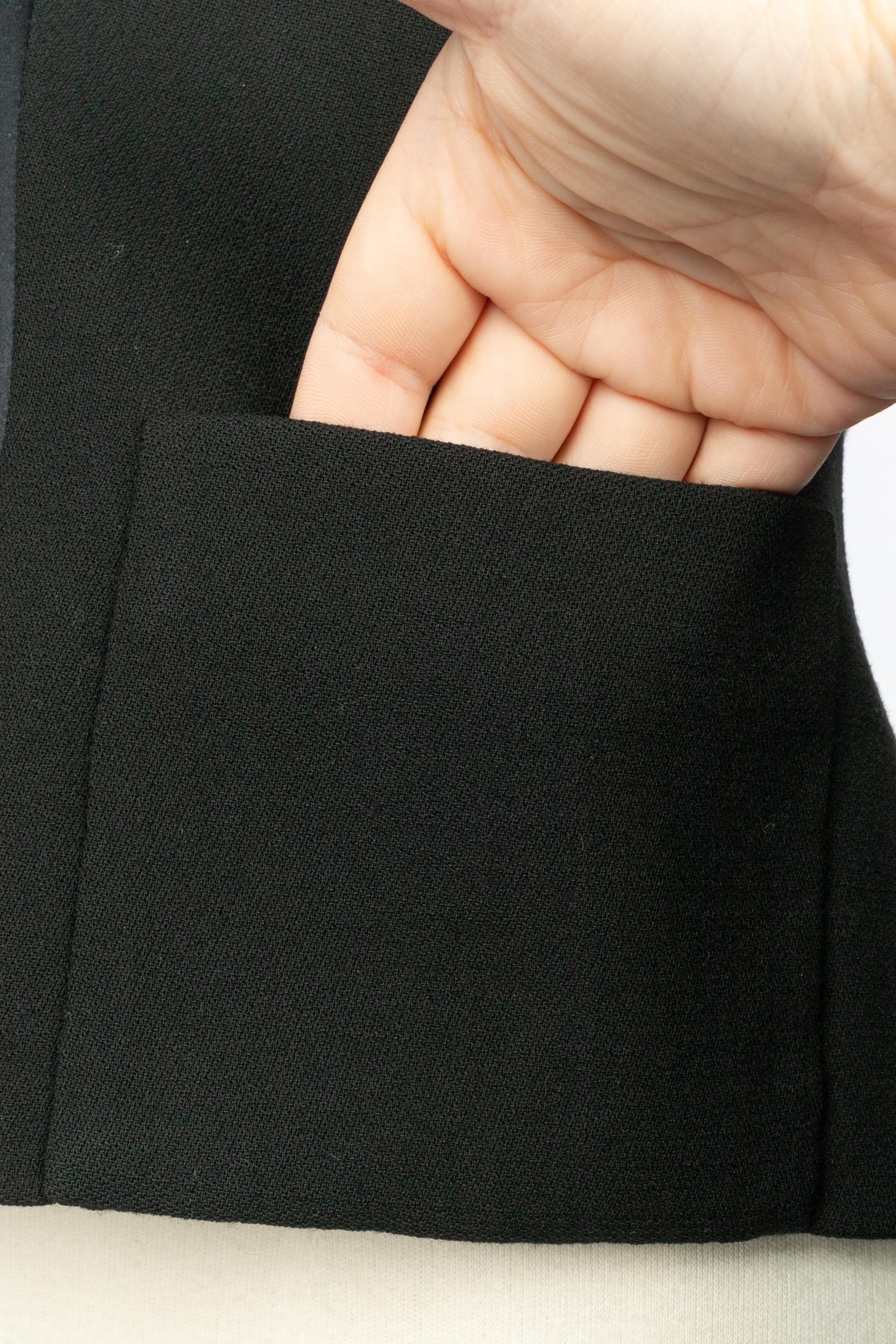 Chanel Jacke Herbst 2003 im Angebot 4