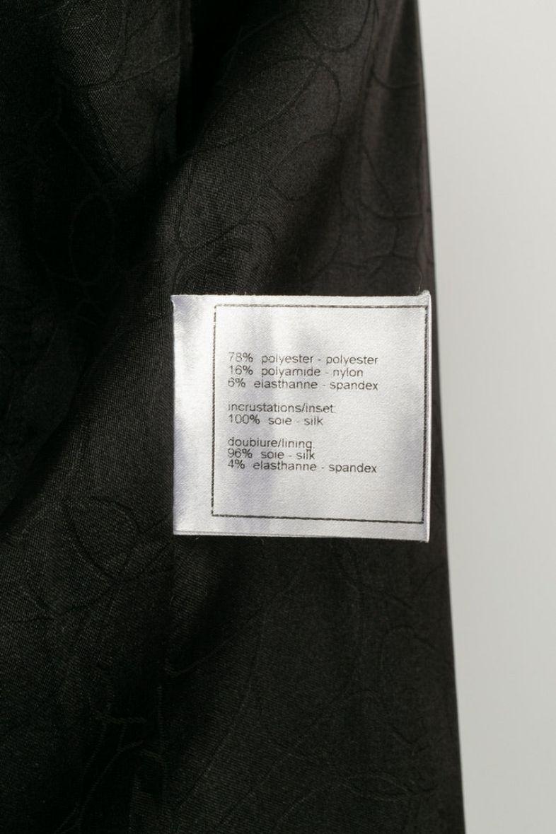 Chanel Jacket in Black and Silver Silk Brocade For Sale 5