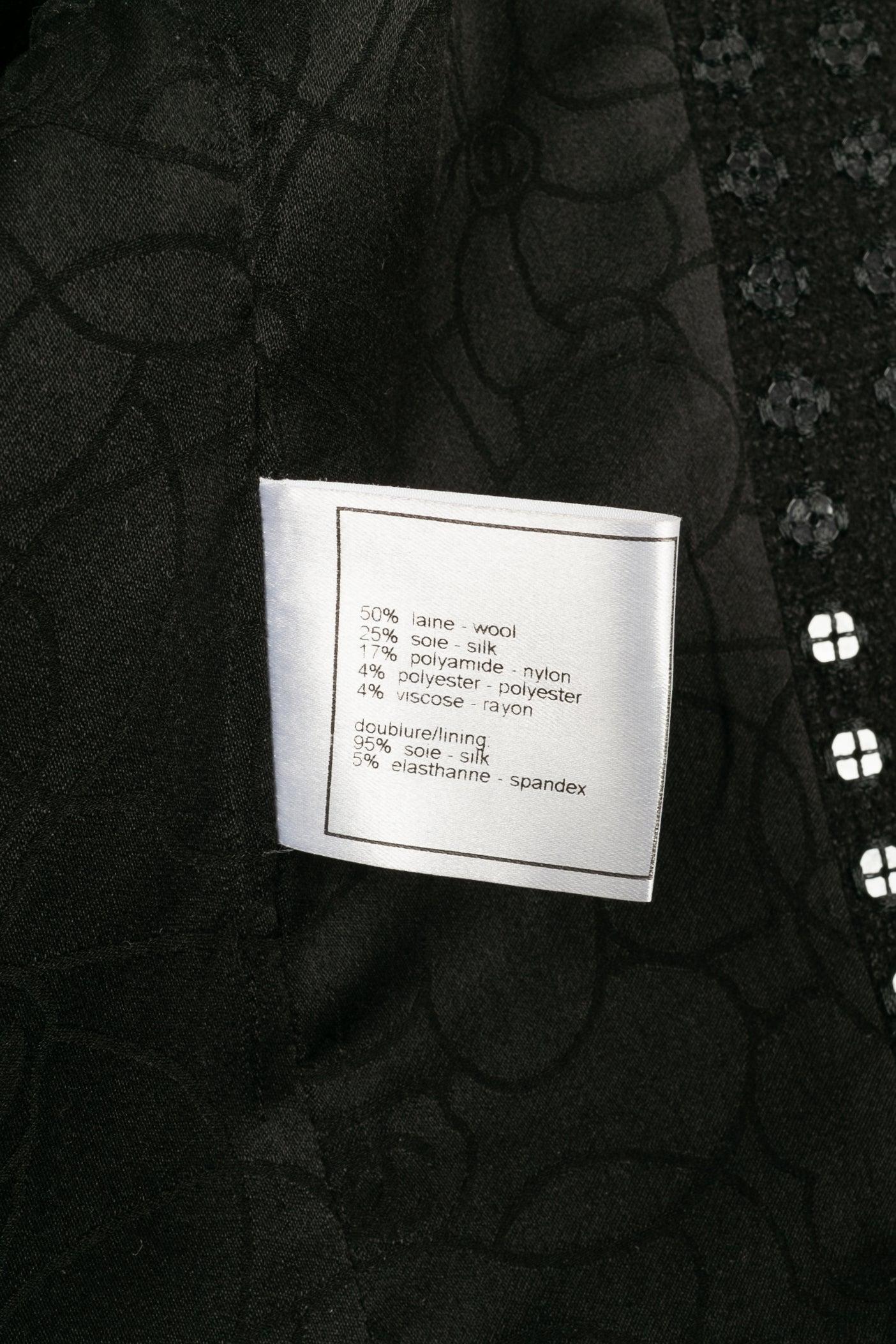 Veste Chanel en laine noire cousue avec des sequins transparents, 2002 en vente 5