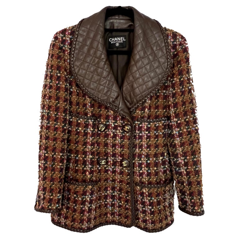 CHANEL Jacket in Brown Tweed and Leather Collar Size 40fr at 1stDibs