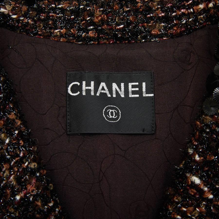 Chanel Brown Black and White Tweed Jacket with Black Shiny Threads For ...