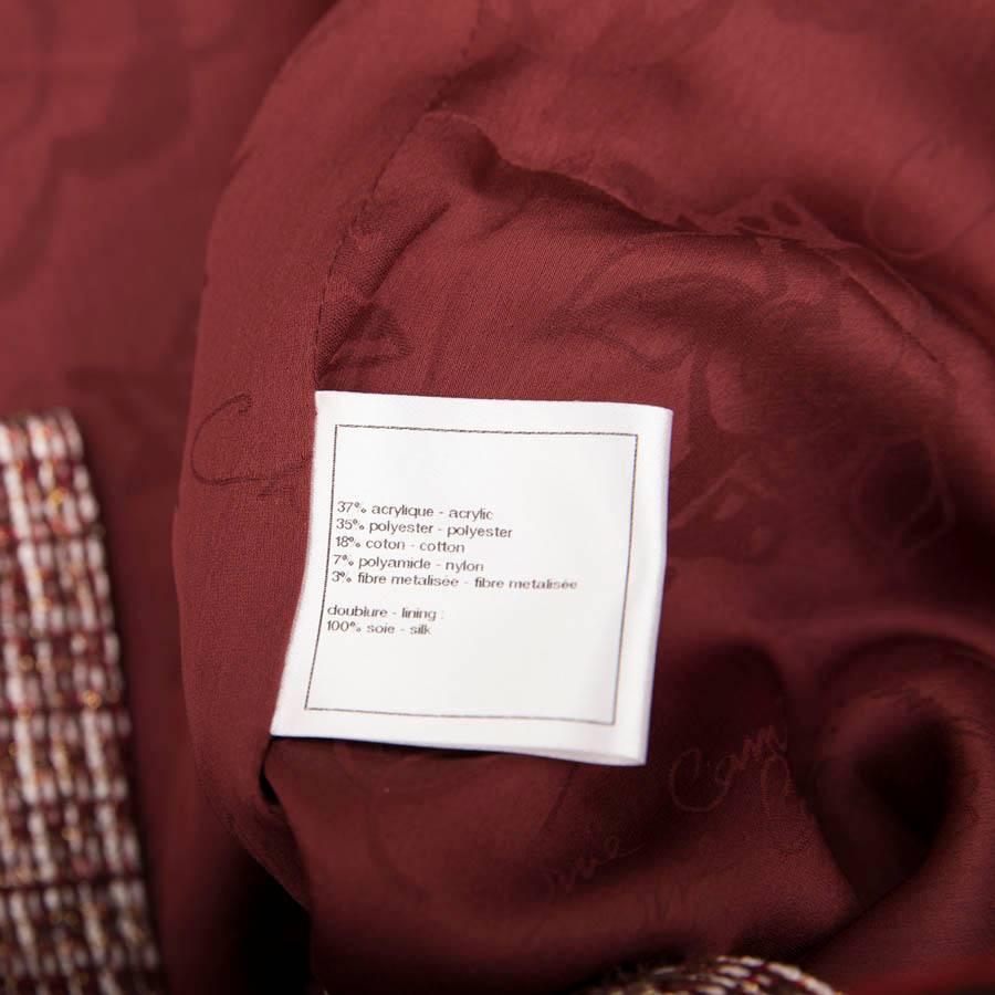 CHANEL Jacket in Burgundy Fabric and Gold Metallic Threads Size 40FR 3