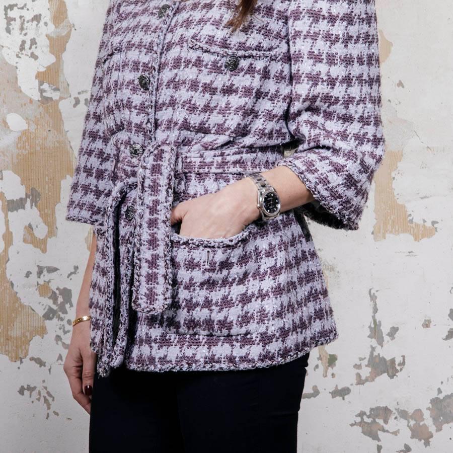 Chanel Jacket in Gray Cotton With Purple Patterns  3