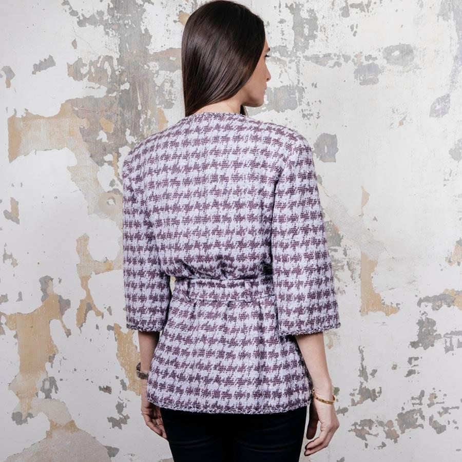 Chanel Jacket in Gray Cotton With Purple Patterns  4
