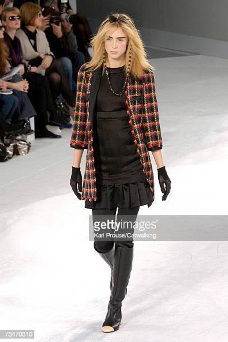 Chanel Jacke aus mehrfarbigem Tweed aus Wolle im Angebot 5