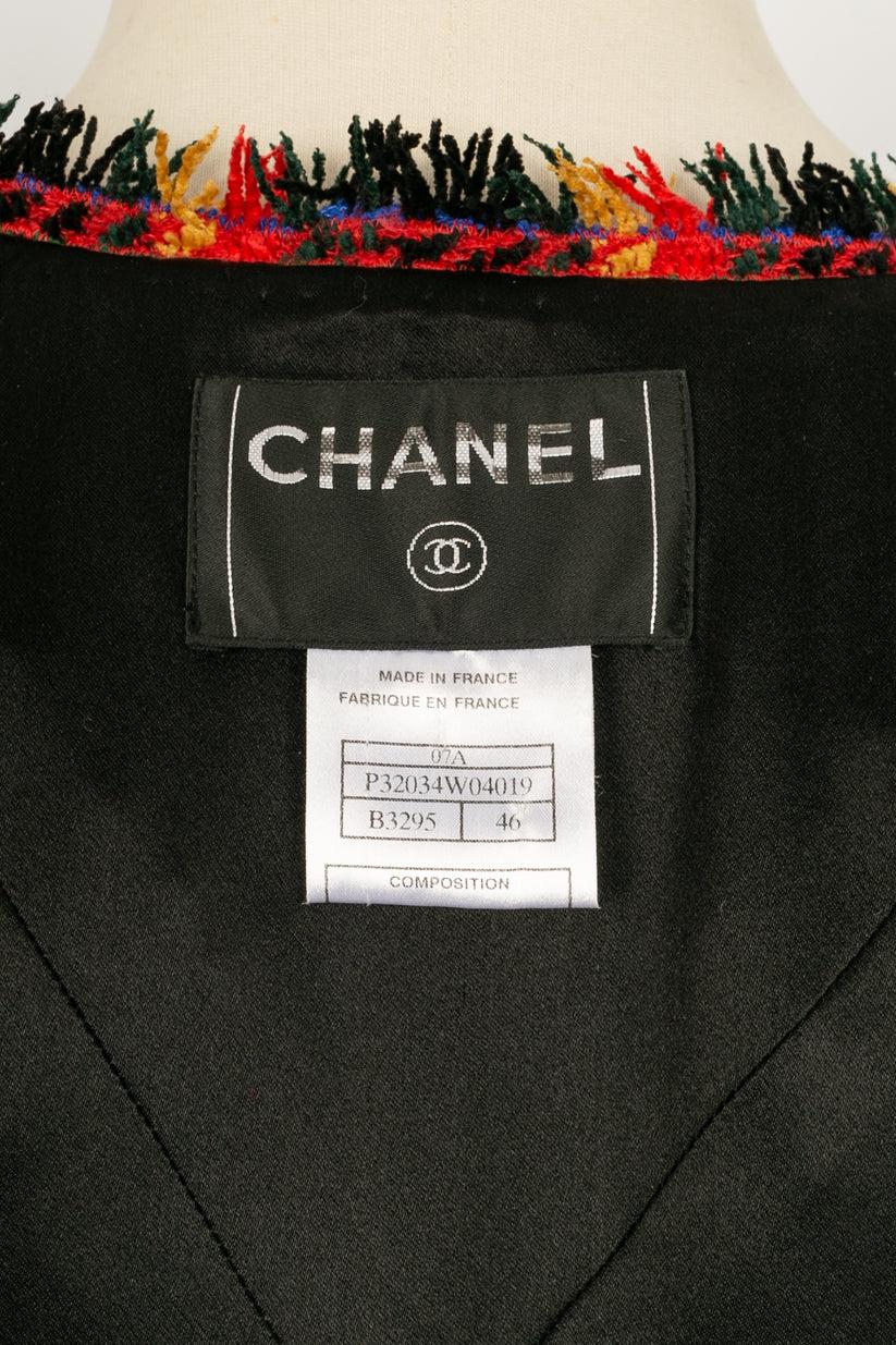 Chanel Jacket in Multicolored Wool Tweed For Sale 3