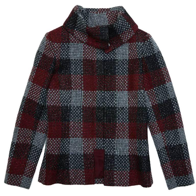 CHANEL Veste en tweed à carreaux rouges et noirs argentés, taille 38FR en vente