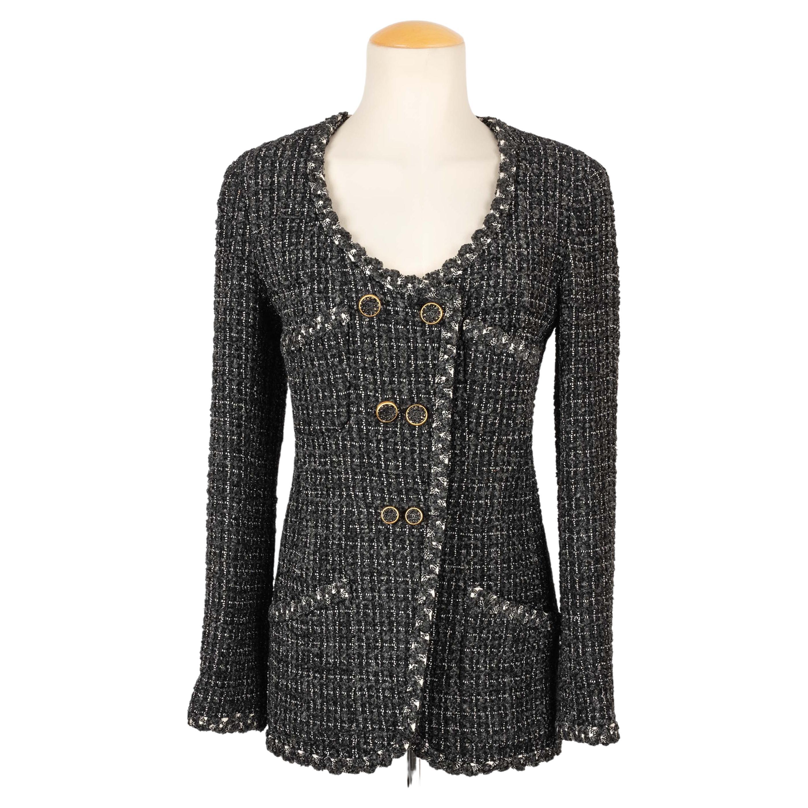 Chanel jacket in tweed 1990s For Sale