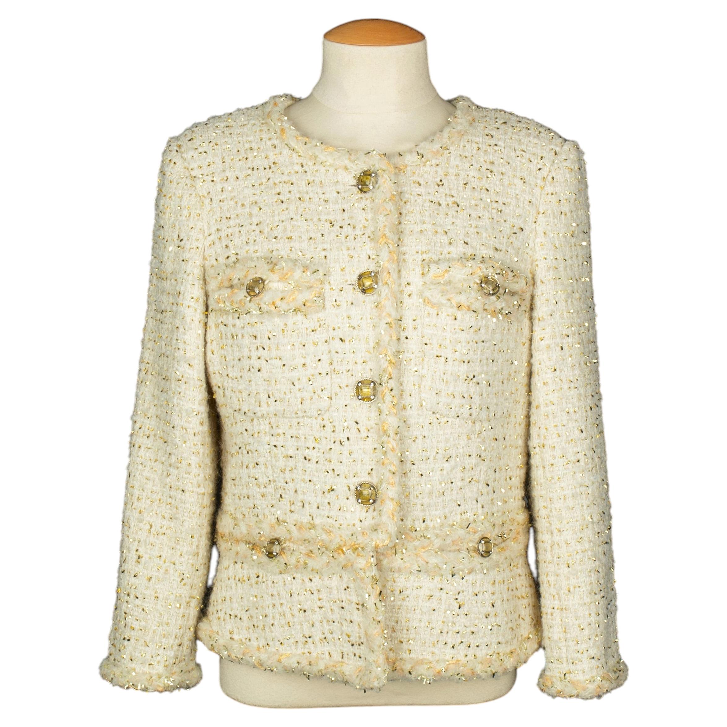 Chanel jacket 'Paris - New-York' by Karl Lagerfeld Pre-Fall 2019