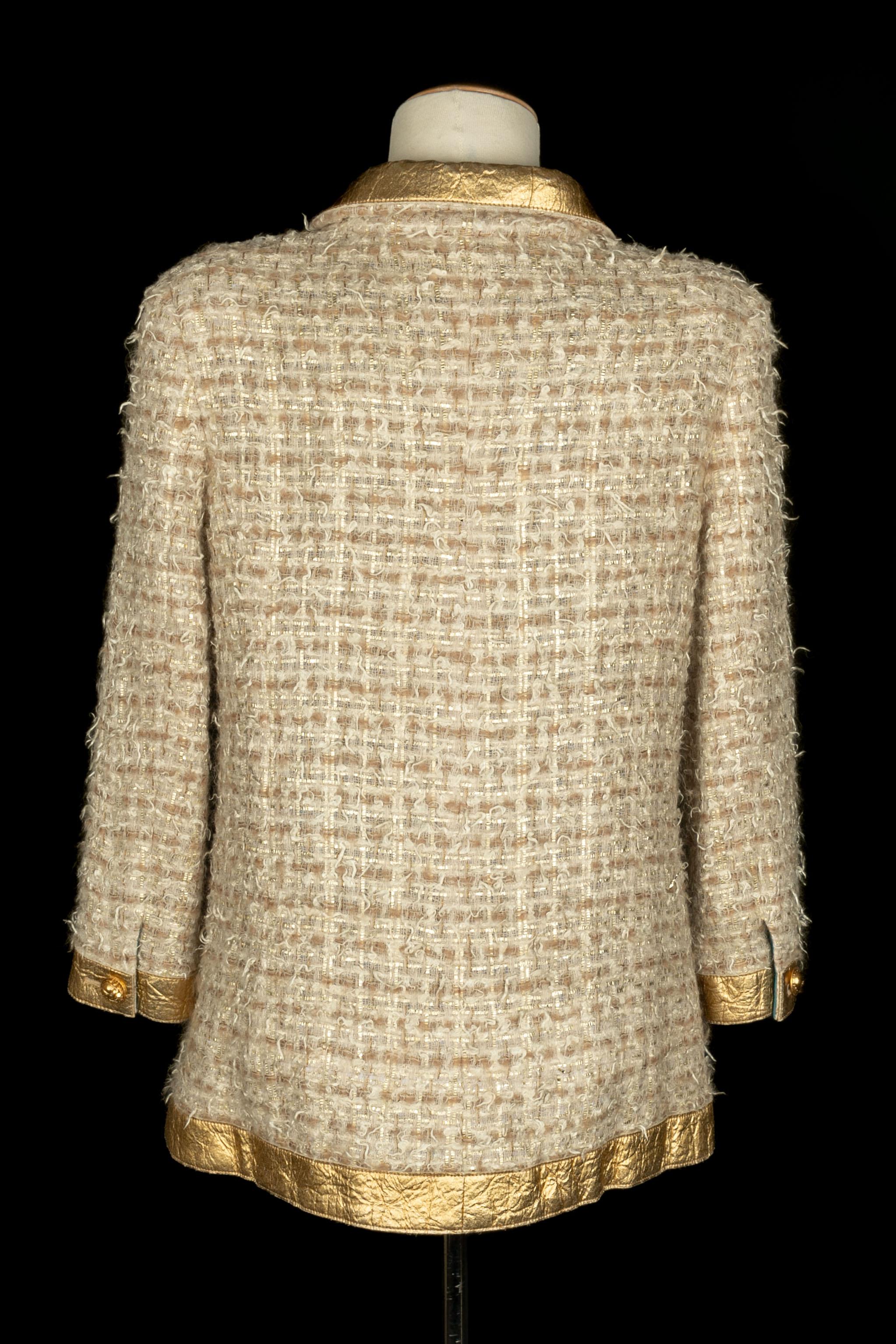 Chanel jacket Pre-Fall 2019 For Sale 3