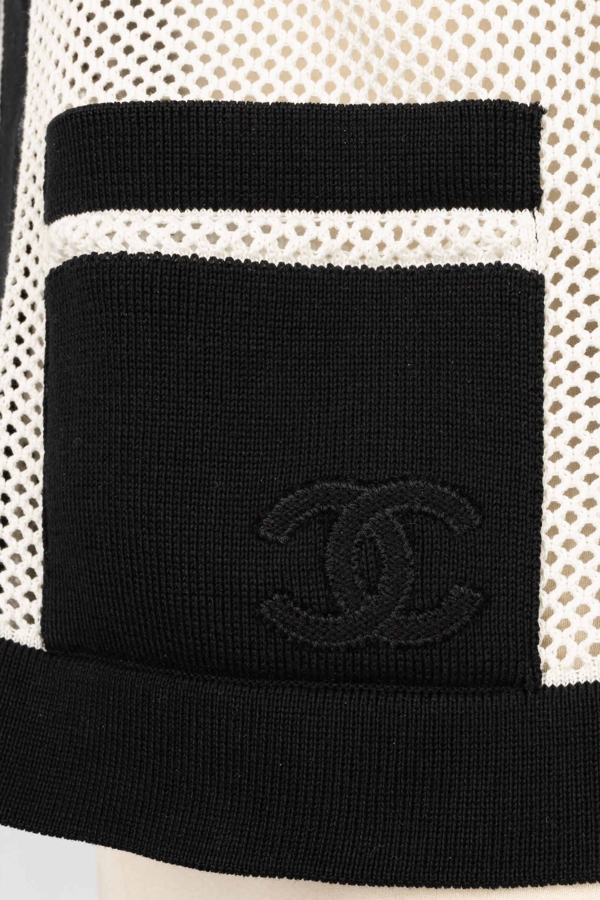 Chanel Jacket-Style Zipped Top in Black and White Mesh For Sale 2