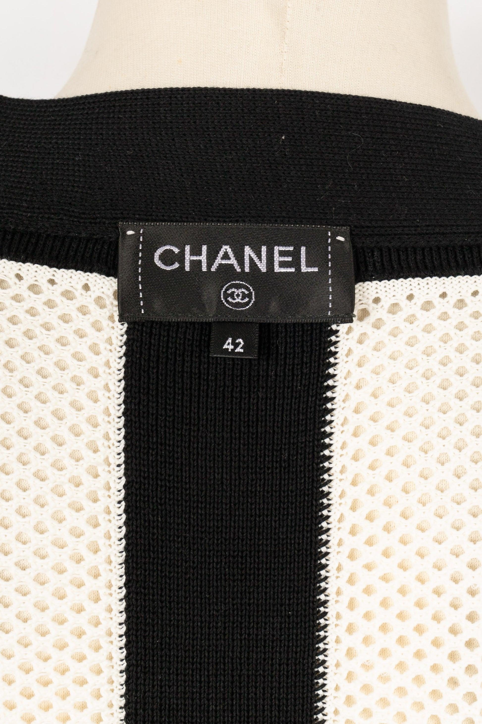 Chanel Jacket-Style Zipped Top in Black and White Mesh For Sale 3