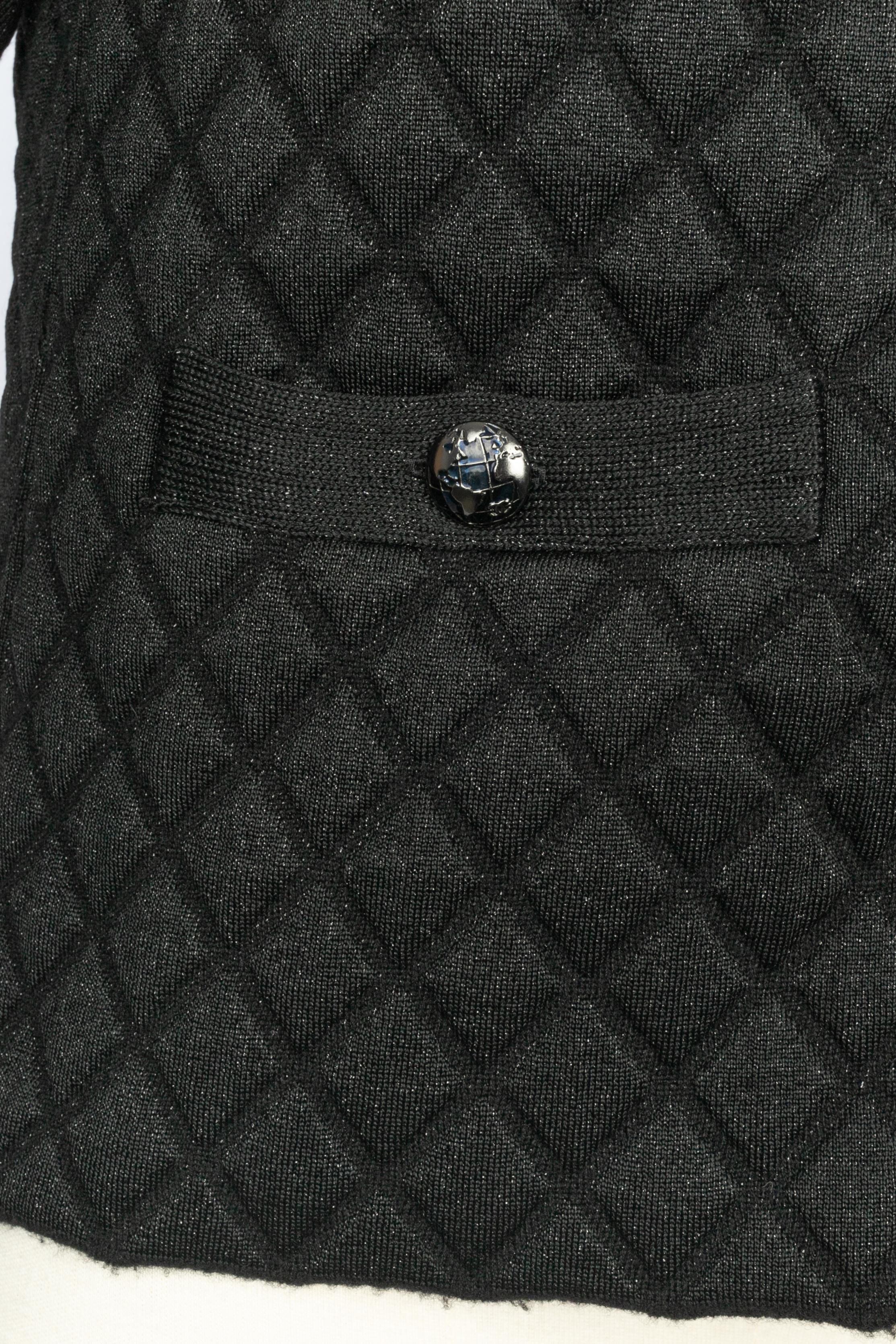 Chaqueta Chanel invierno 2013 en Excelente estado para la venta en SAINT-OUEN-SUR-SEINE, FR