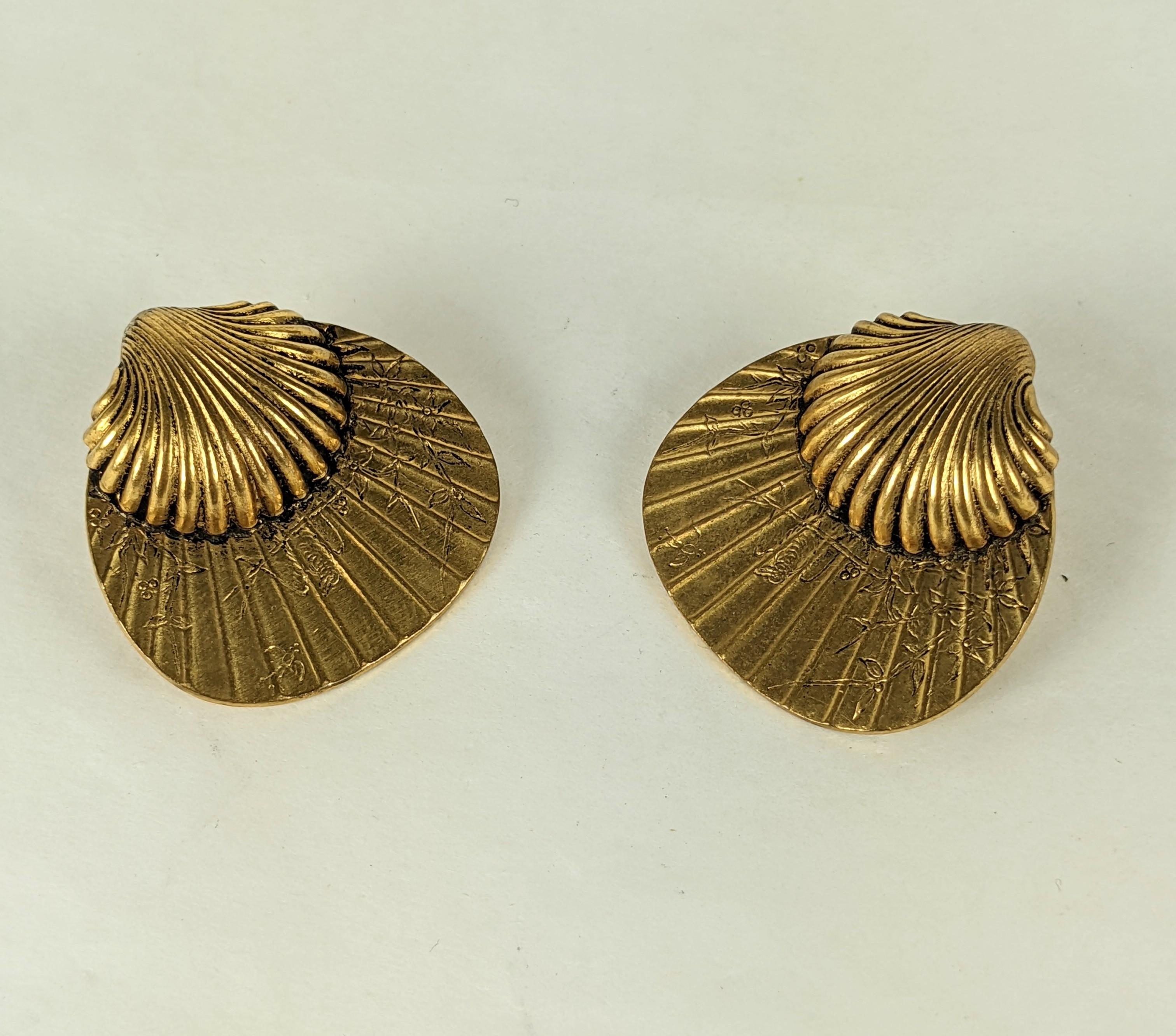 chanel seashell earrings