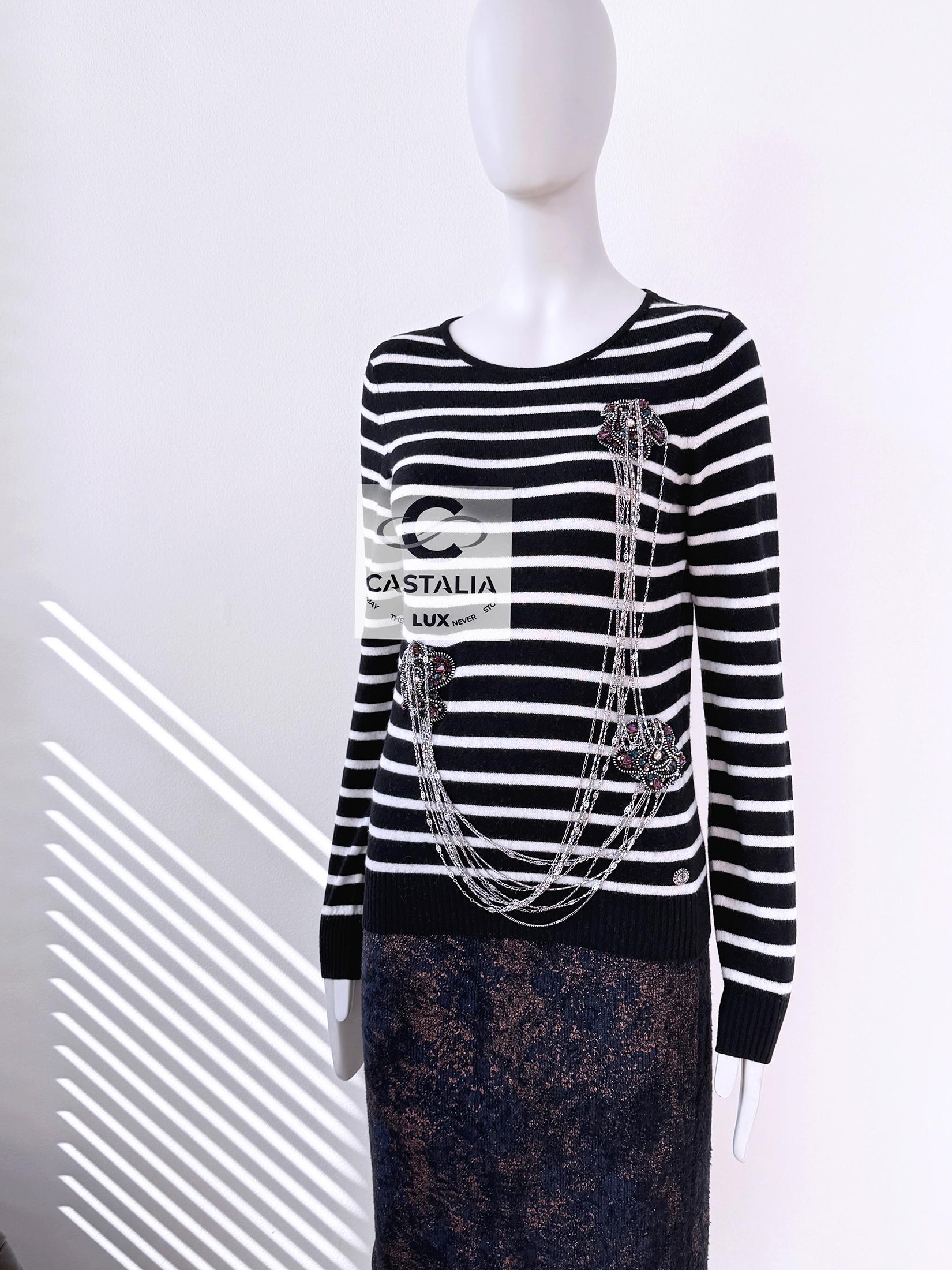 Chanel Jewel and Chains Embellished Jumper For Sale 7