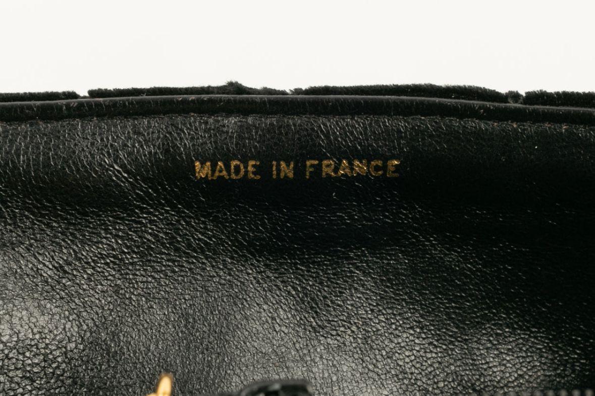 Chanel Juwelentasche aus schwarzem Samt, 1989 / 1991 im Angebot 8