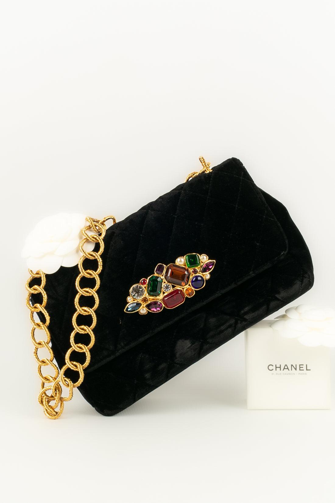 Chanel Juwelentasche aus schwarzem Samt, 1989 / 1991 im Angebot 10