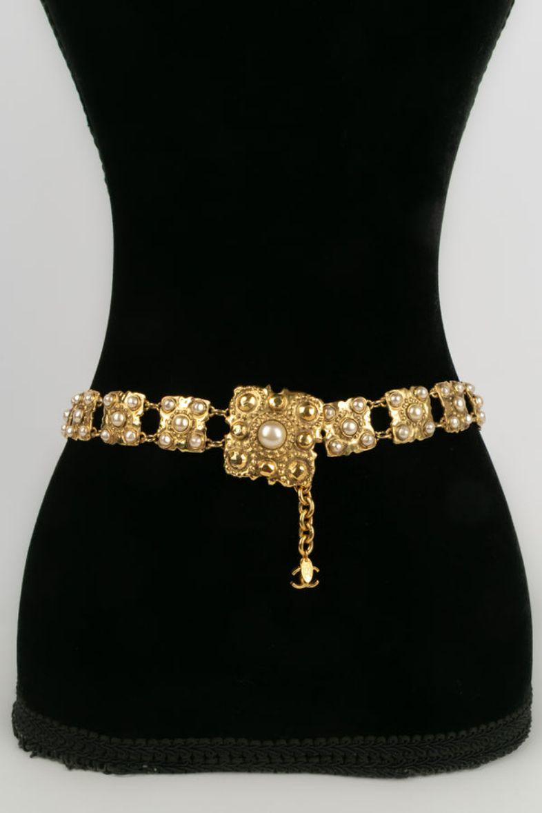 Chanel Jewel Belt in Gold Metal and Pearly Cabochons 4