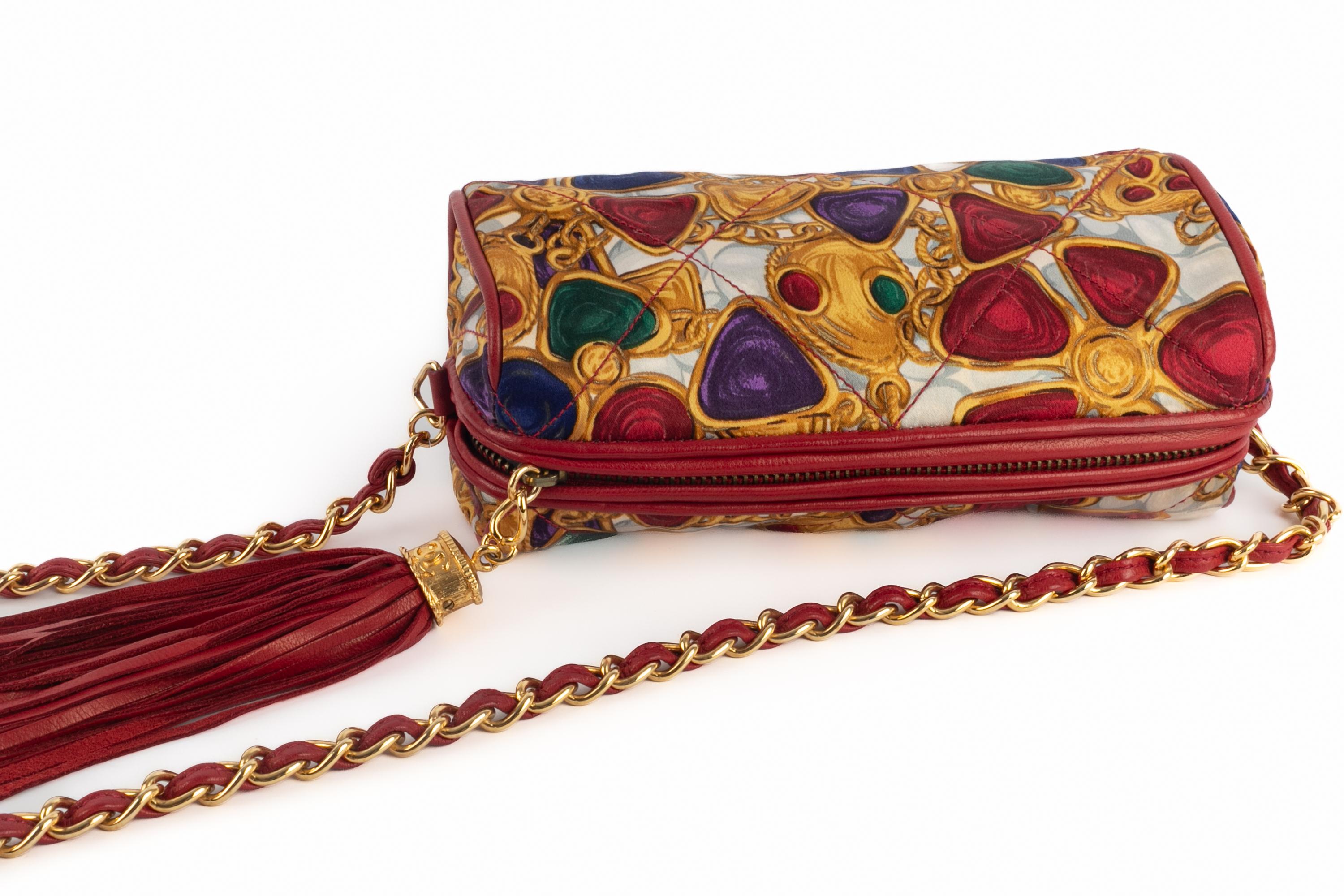 Chanel-Schmuckbeutel 1987er im Angebot 3