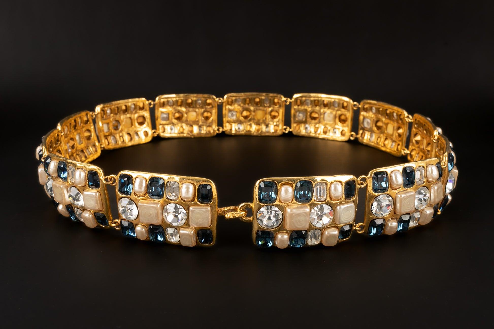 Chanel Jewelry Belt with Rhinestones and Costume Pearly Cabochons, 2006 In Excellent Condition For Sale In SAINT-OUEN-SUR-SEINE, FR