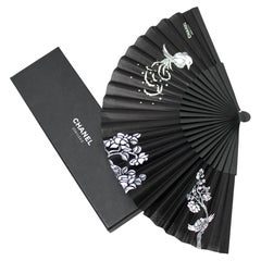 Ventaglio Chanel Joaillerie Coromandel bianco e nero Foldes