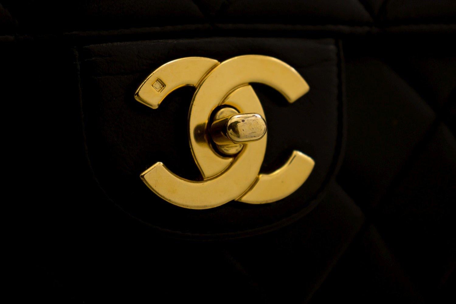 CHANEL Jumbo 11