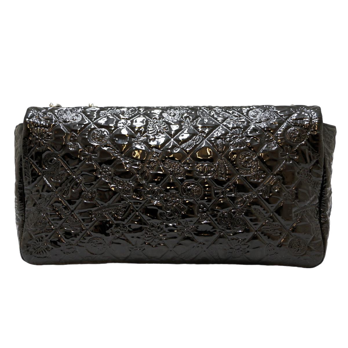 CHANEL Bolso Jumbo Charol Repujado Negro 2