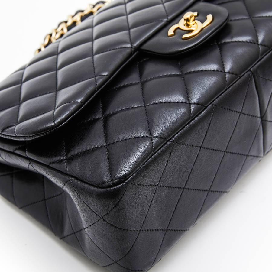 Women's CHANEL 'Jumbo' Bag in Black Quilted Smooth Lamb Leather