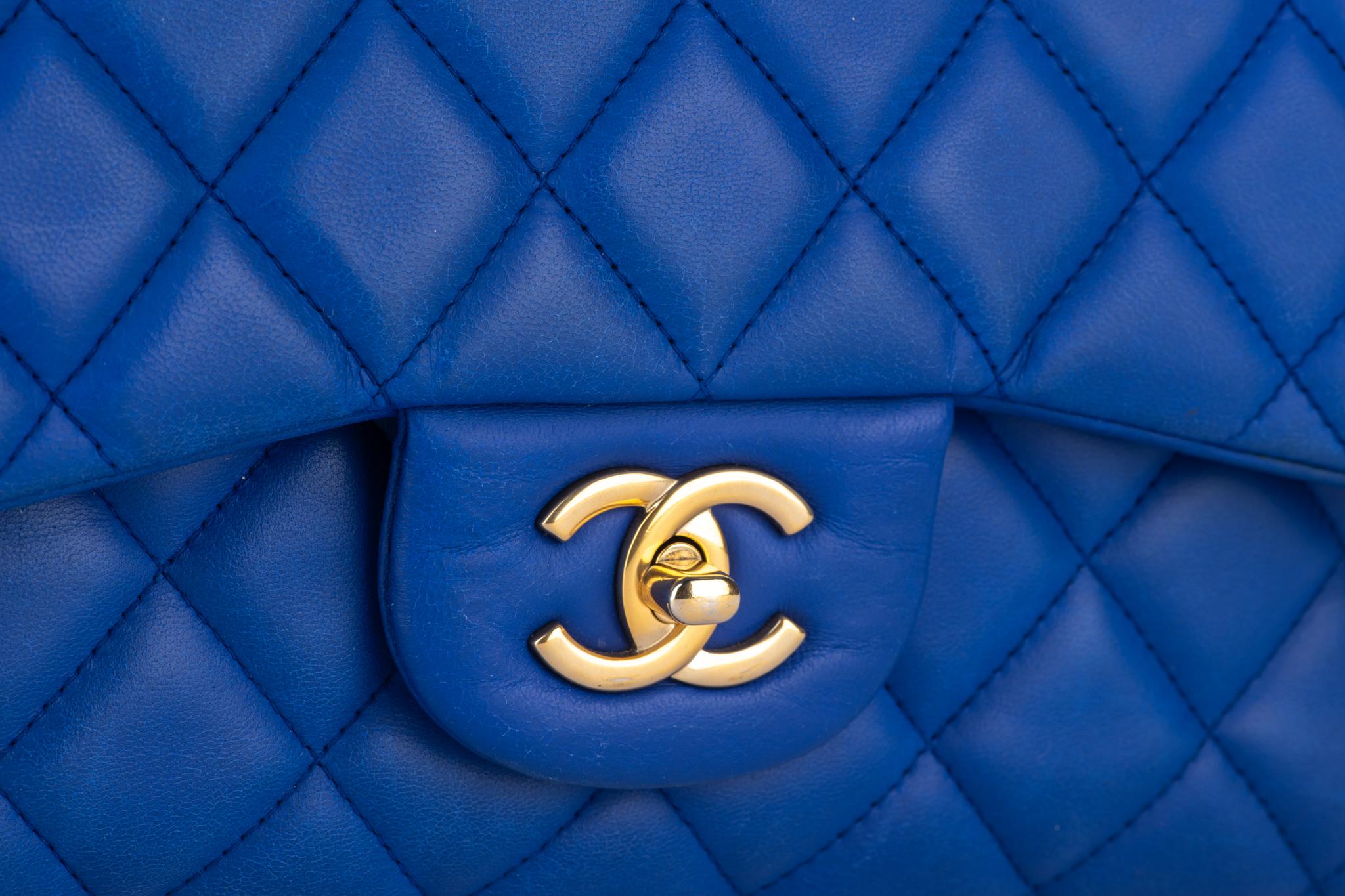 Chanel Jumbo Blue Quilted Double Flap For Sale 3