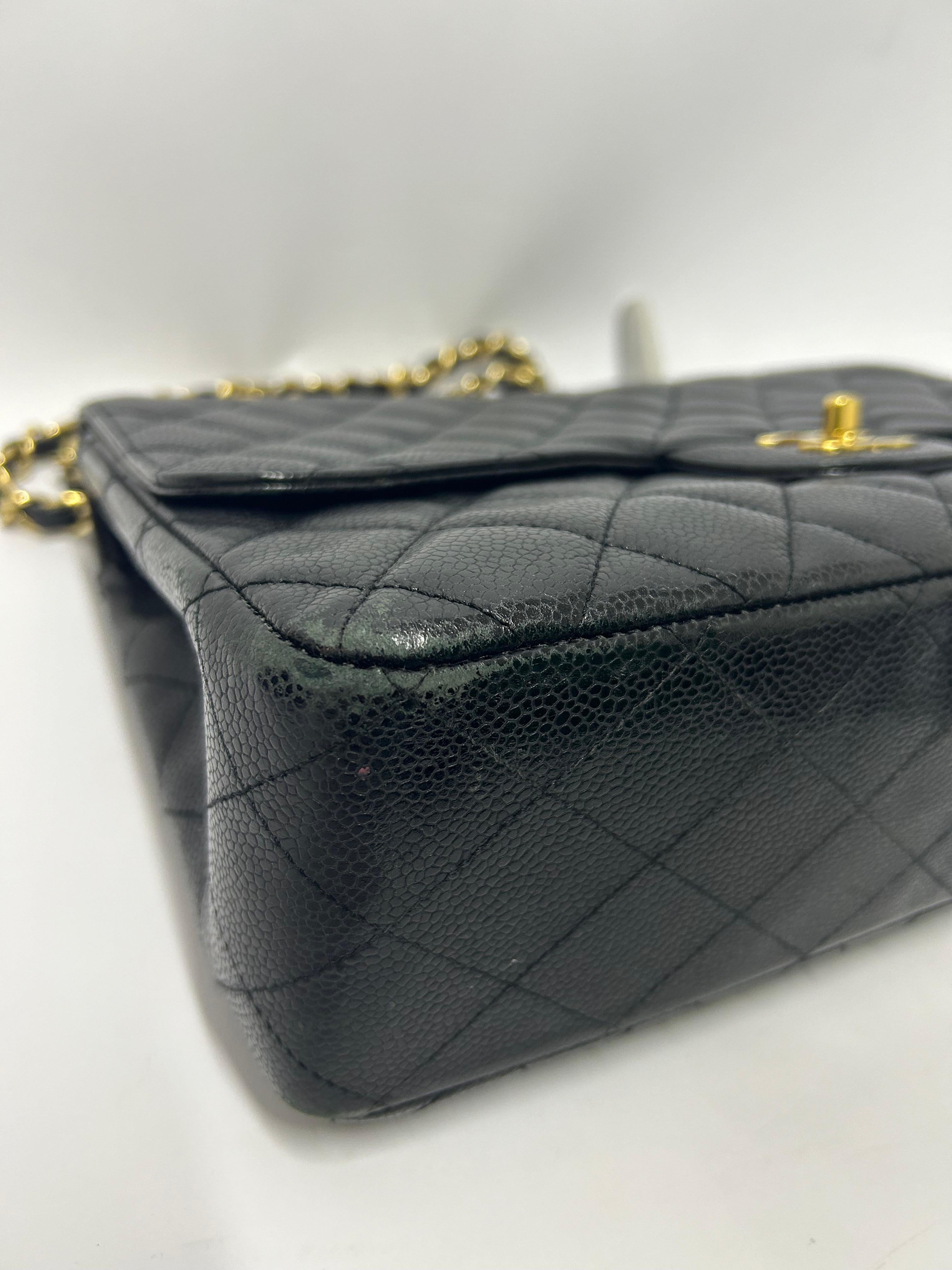 Chanel Jumbo Caviar Classic Single Flap Bag en vente 6