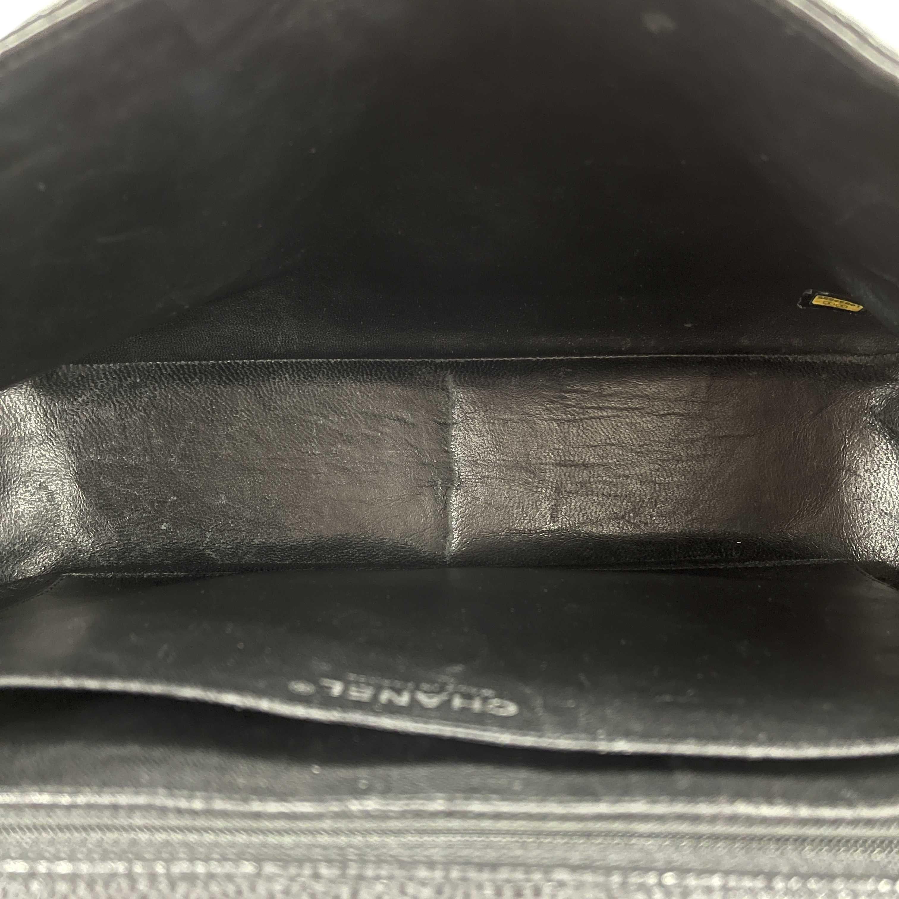CHANEL - Jumbo Caviar Leather CC Classic Flap - Black / Silver Shoulder Bag 2