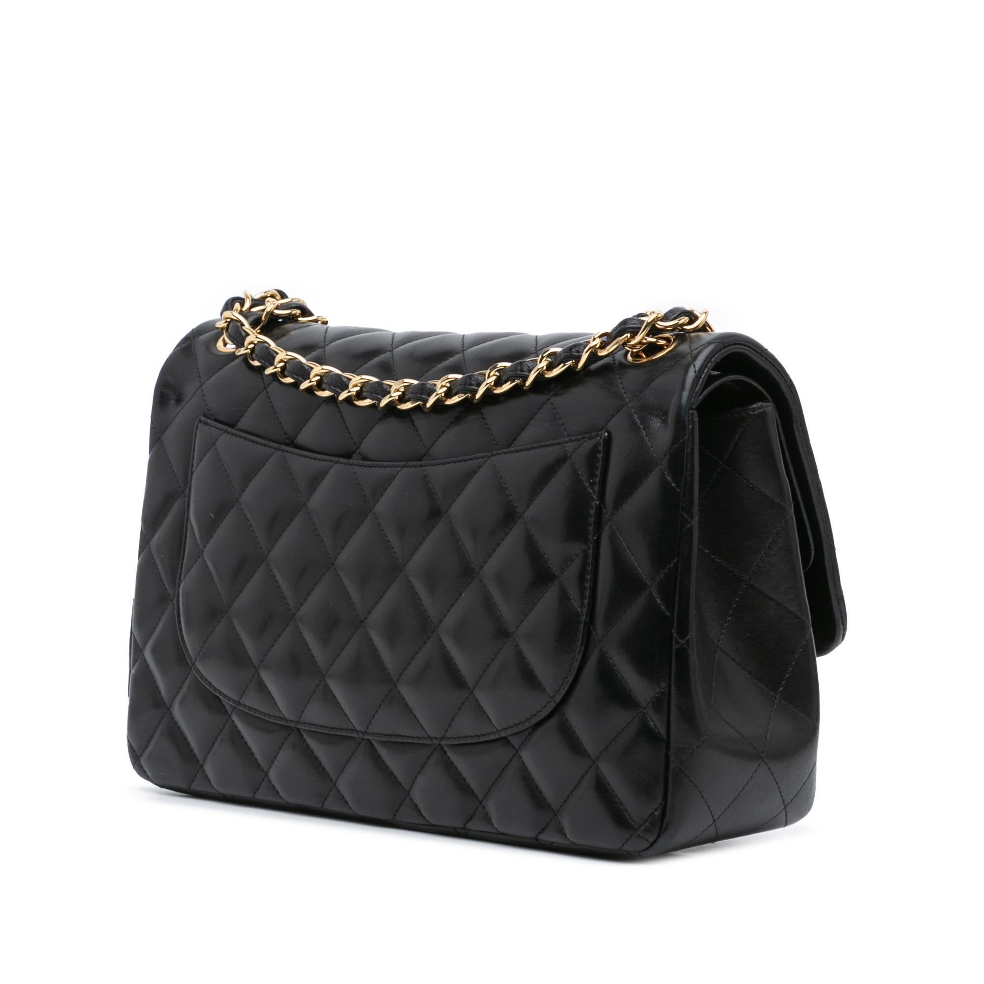 Chanel Jumbo Clásico Piel de Cordero Doble Solapa en venta 1
