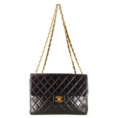 Vintage Chanel Jumbo Classic Lambskin Single Flap