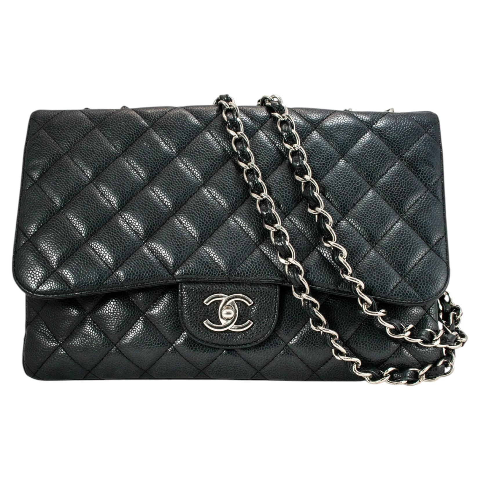 Chanel Jumbo Classic Single Flap 30CM Nero Caviale Argento HW