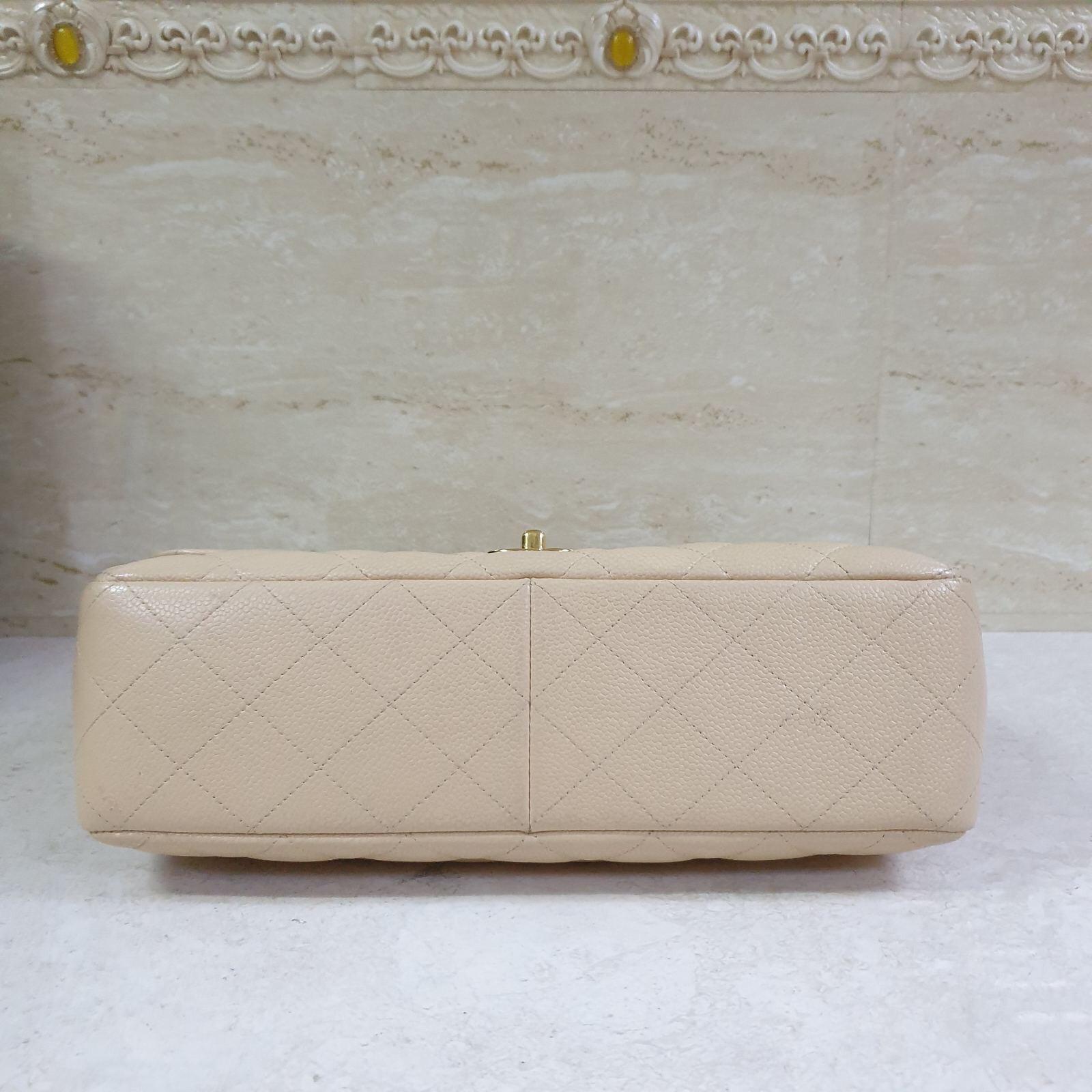 chanel jumbo flap beige