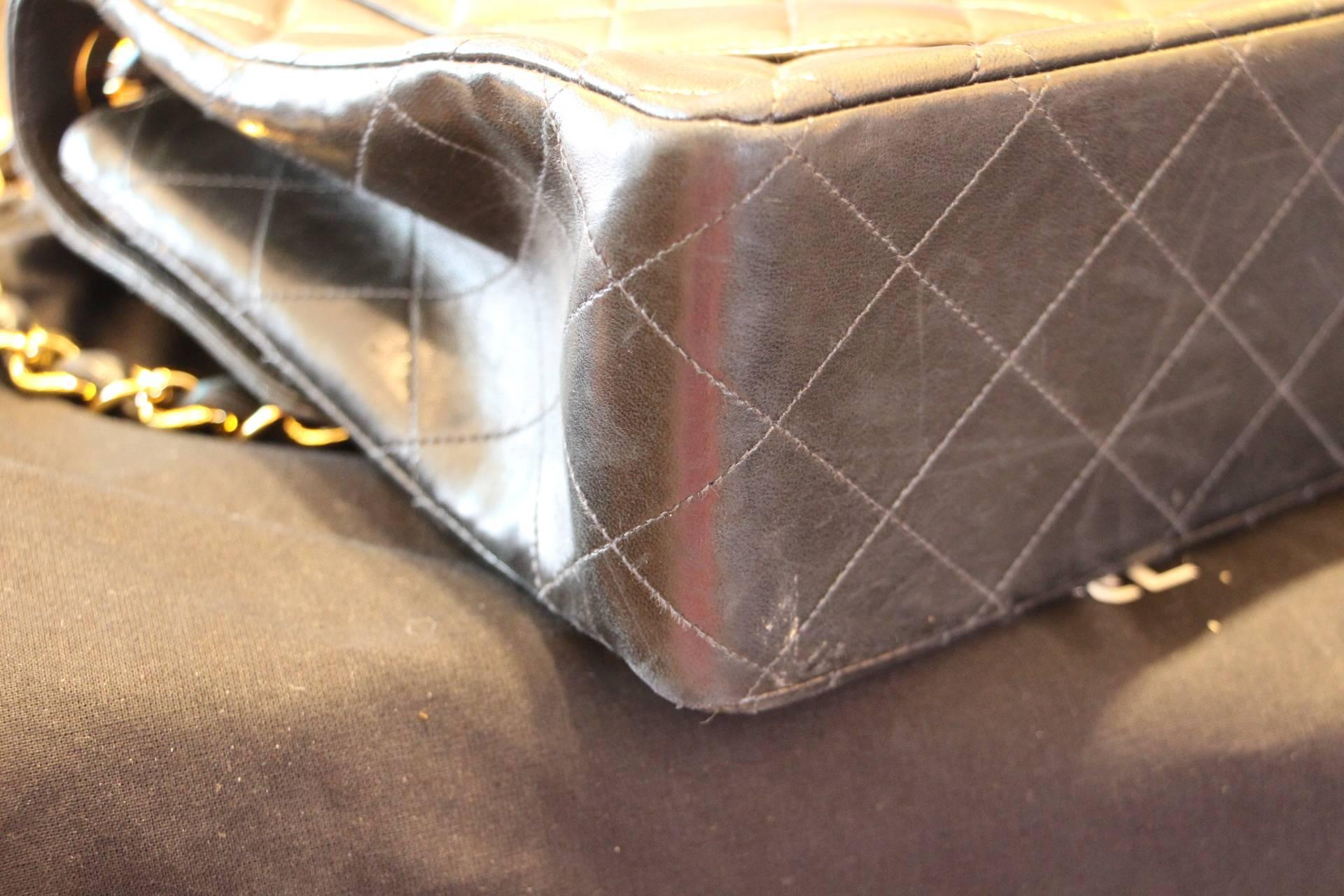 Chanel Jumbo Flap Bag in Black Lambskin 5