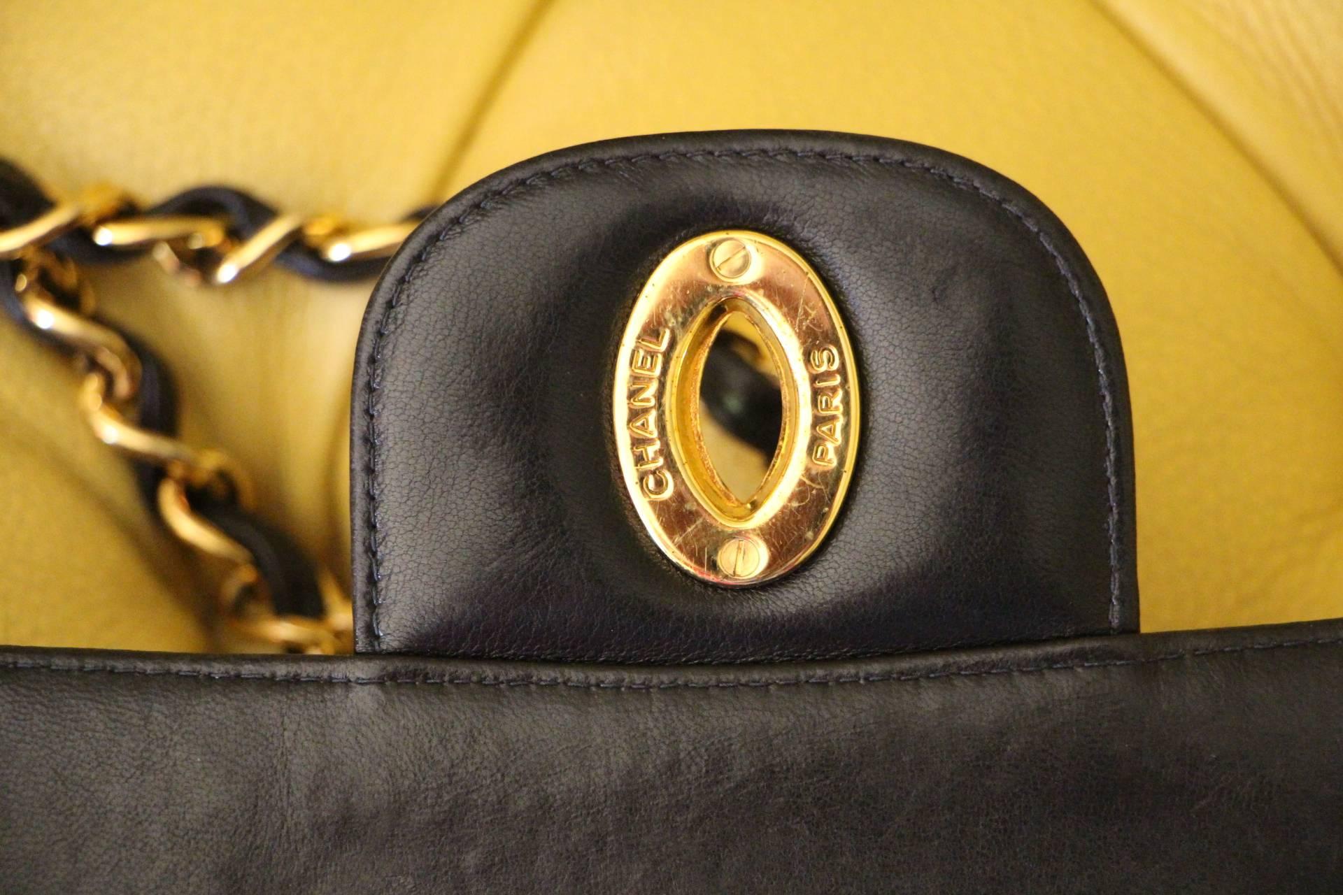 Chanel Jumbo Flap Bag in Black Lambskin 9