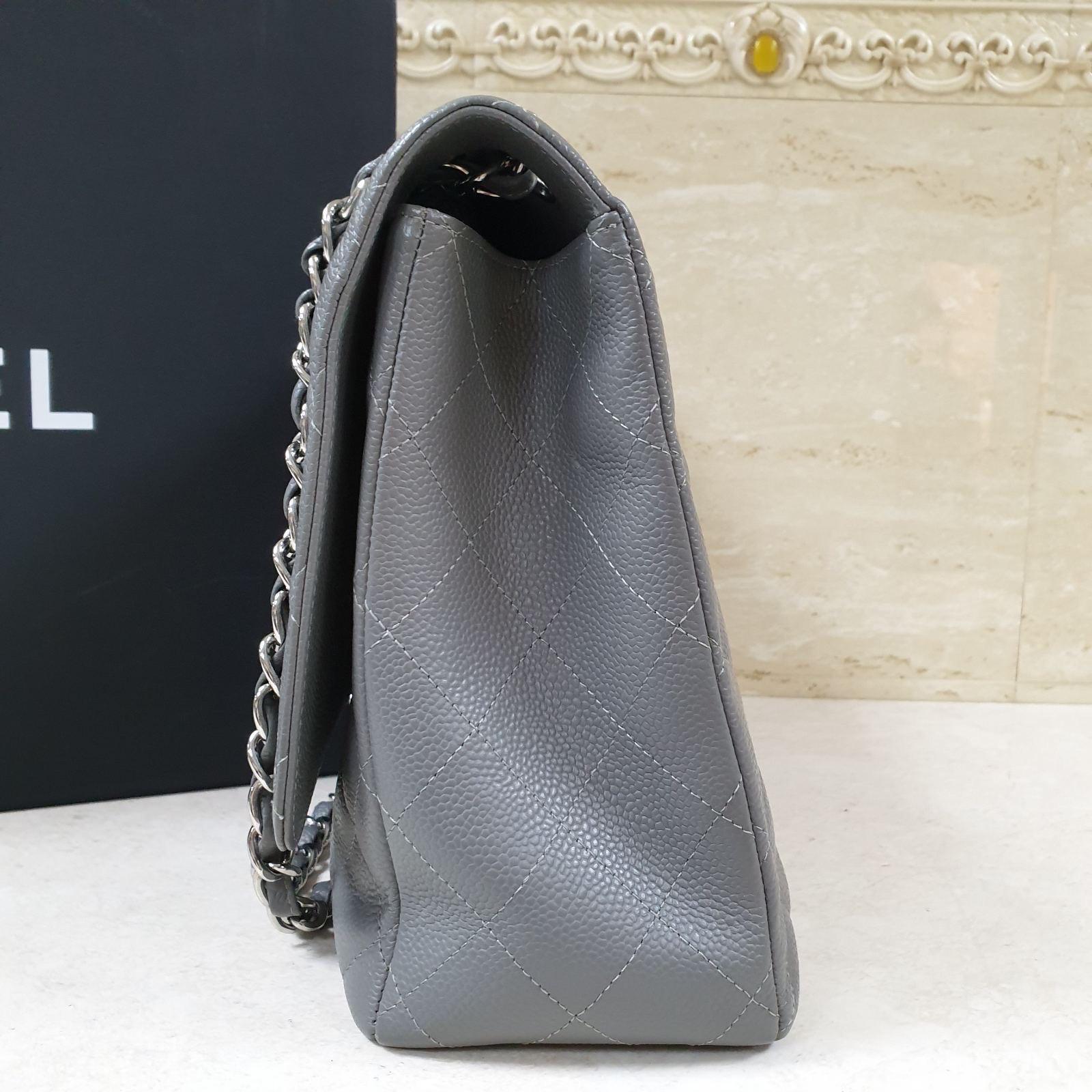 CHANEL Jumbo Gray Caviar Leather Maxi Bag 3