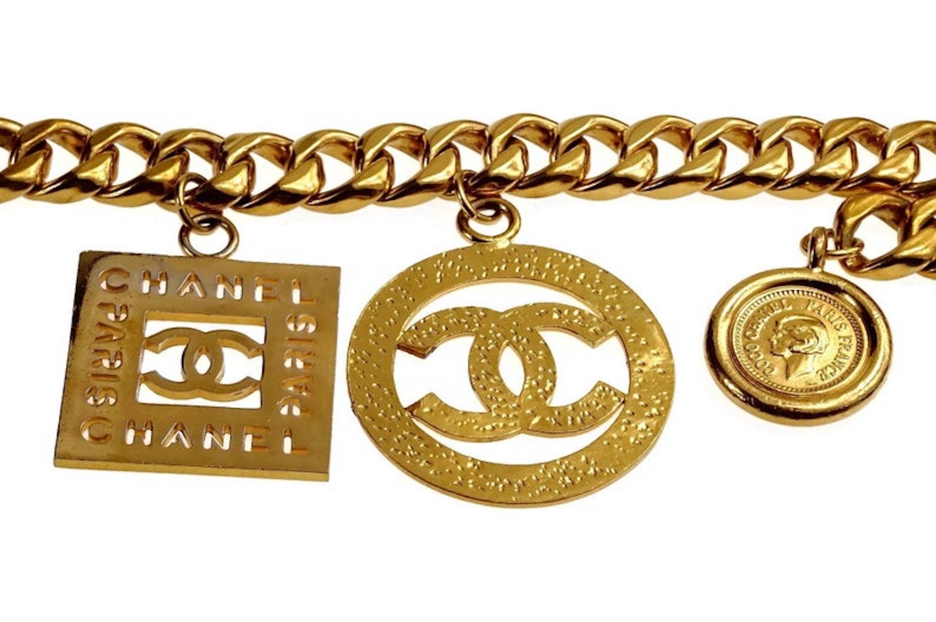 Women's CHANEL Jumbo Iconic Logo Medallion Charm Necklace Belt