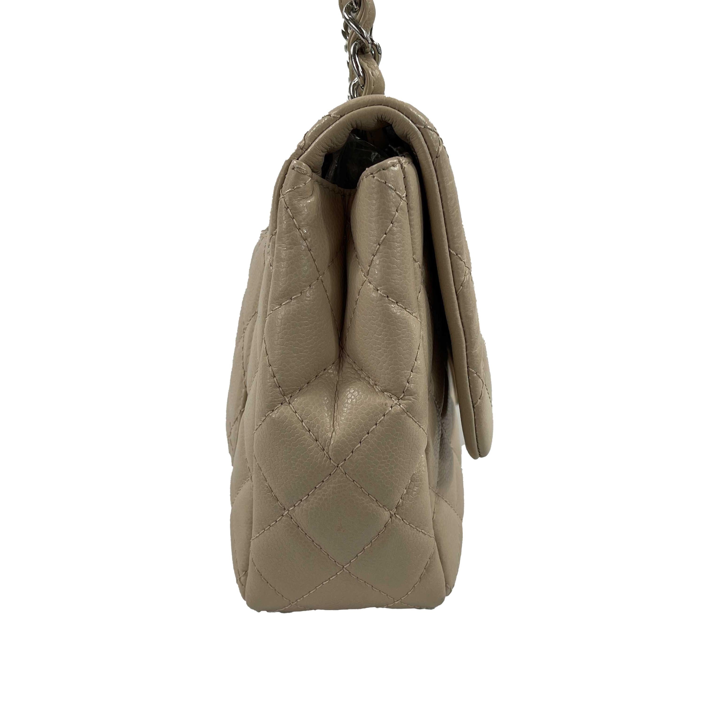CHANEL - Jumbo Lambskin Quilted Single Flap - Beige - Silver Shoulder Bag For Sale 4