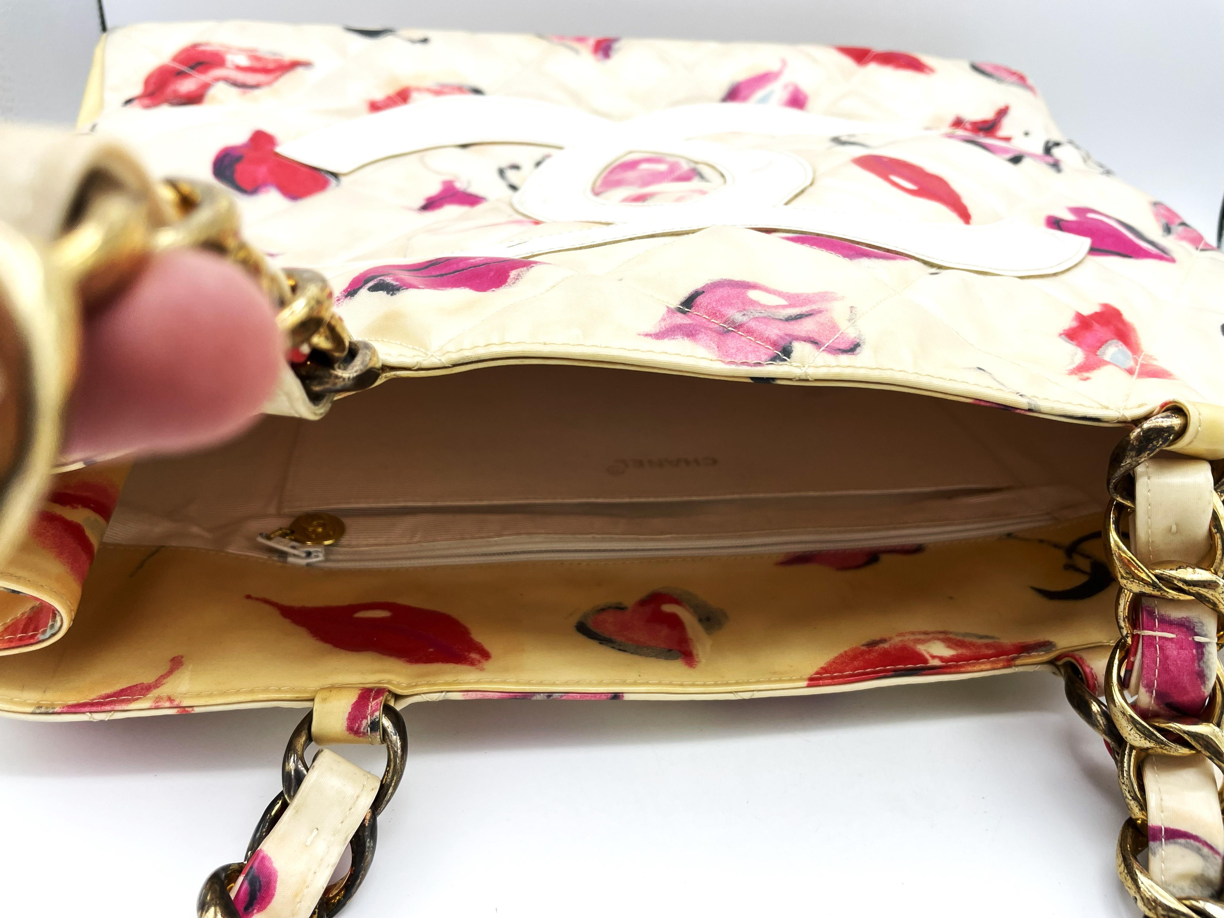 Chanel Jumbo nylon shopper Tot bag with Lip Heart + Coco Grafitti 1985's For Sale 4